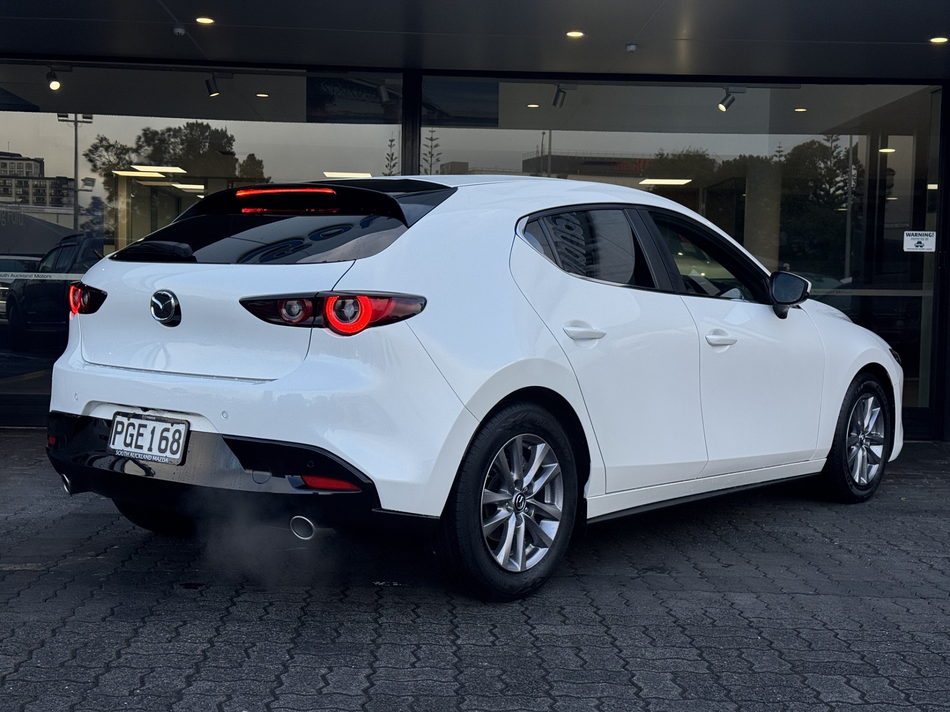 2022 Mazda 3 GSX 2.0P - Image 7