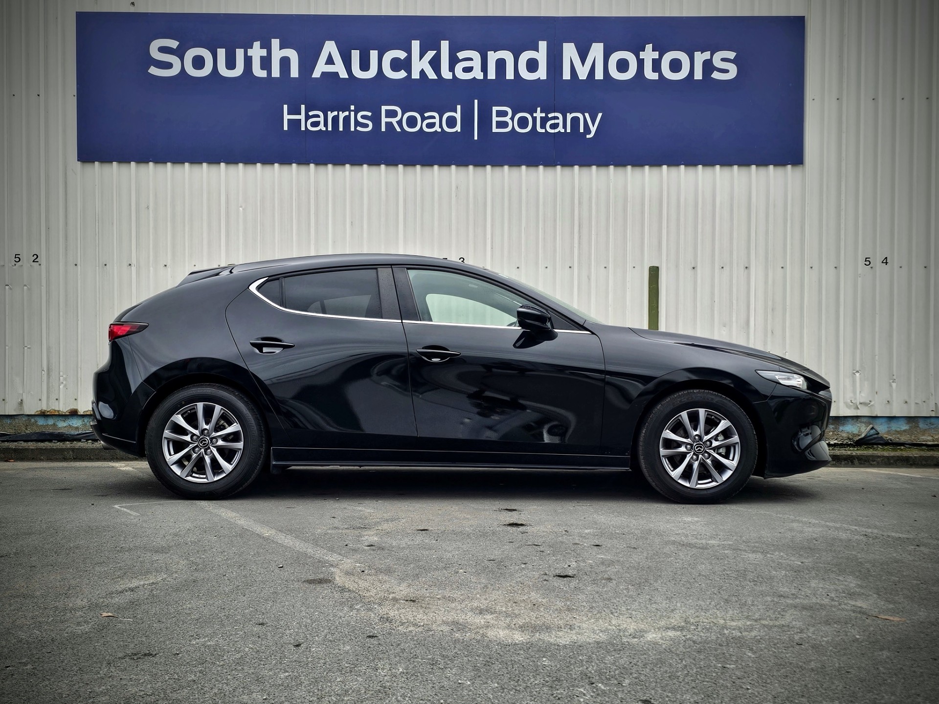 2022 Mazda 3 Gsx 2.0P/6At - Image 2