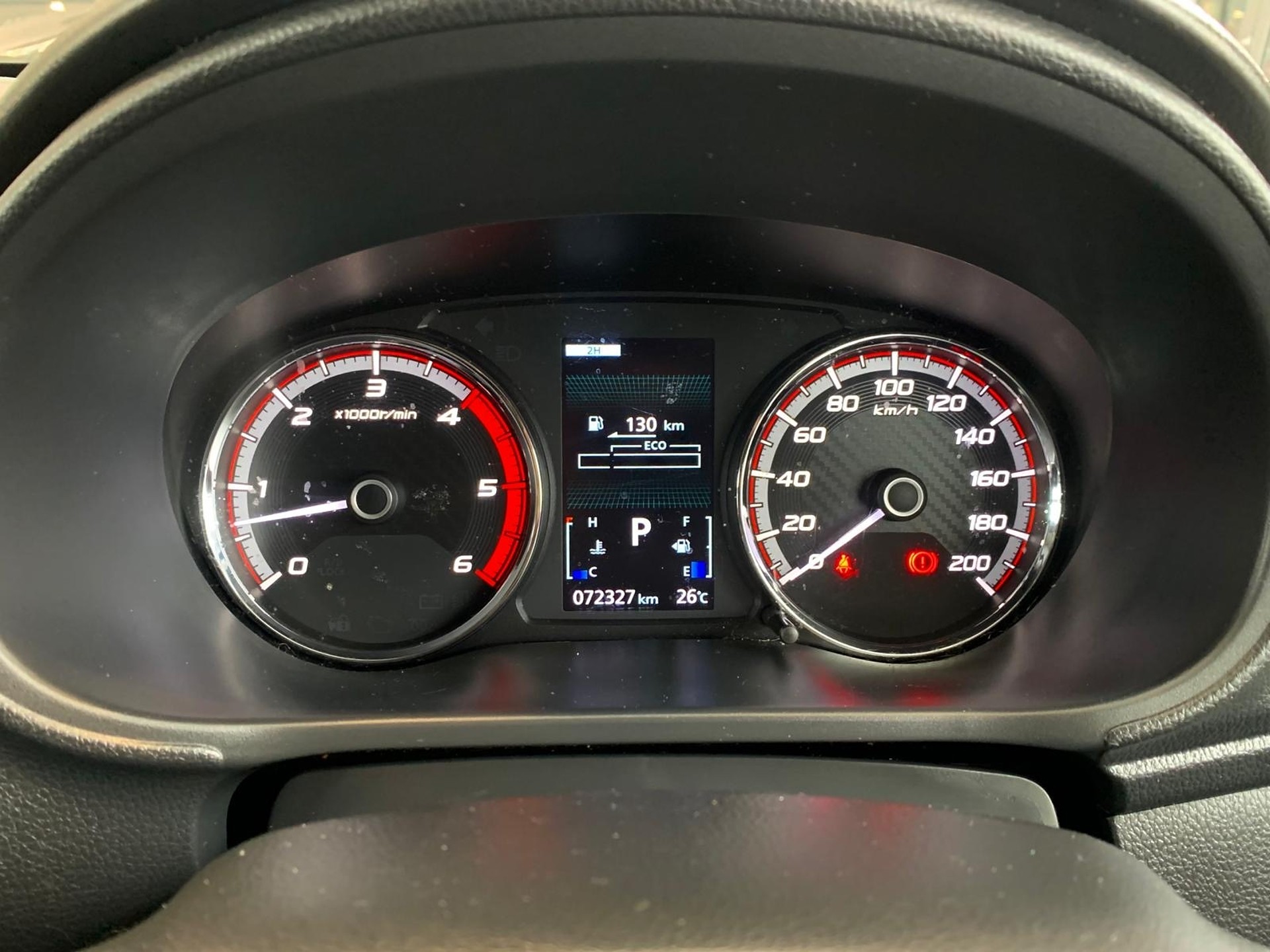 2022 Mitsubishi Triton Dc Glsb 4Wd 6At 2.4D - Image 17