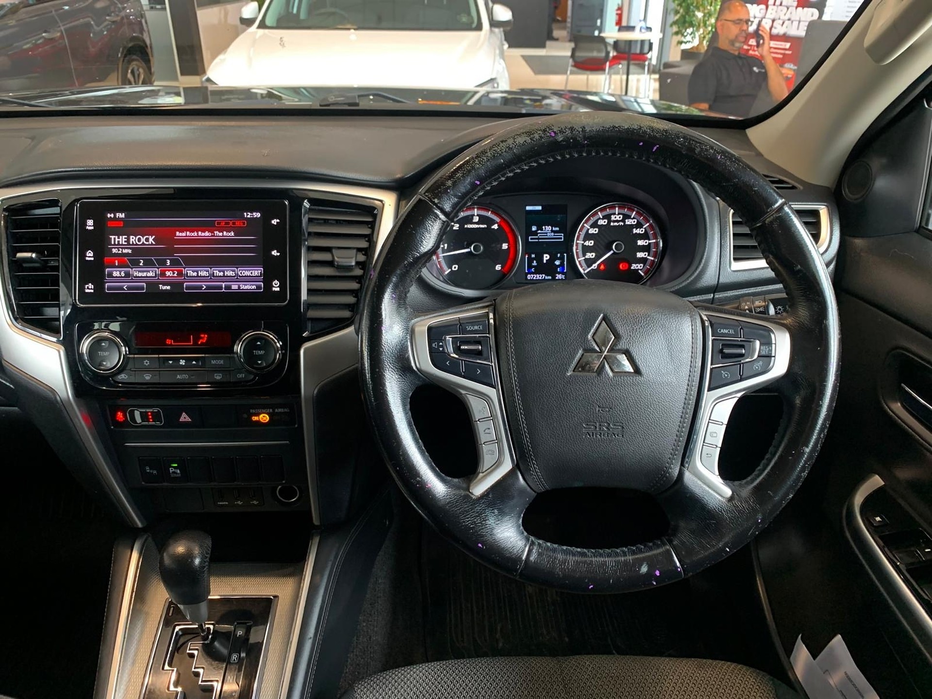 2022 Mitsubishi Triton Dc Glsb 4Wd 6At 2.4D - Image 14