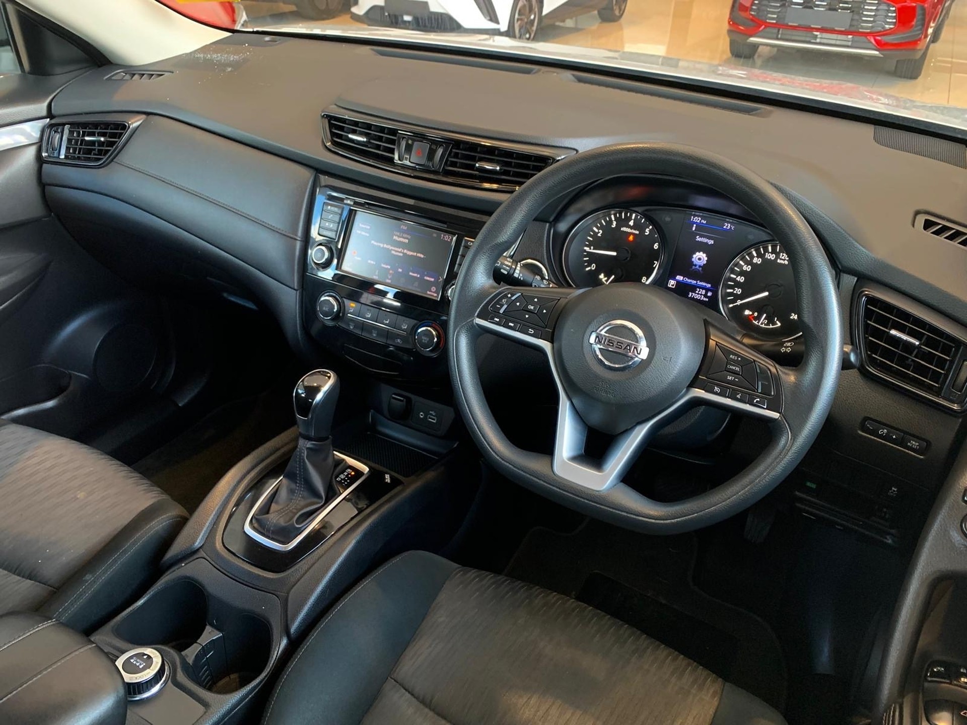 2022 Nissan X-Trail St 2.5P/4Wd/6Cvt - Image 9