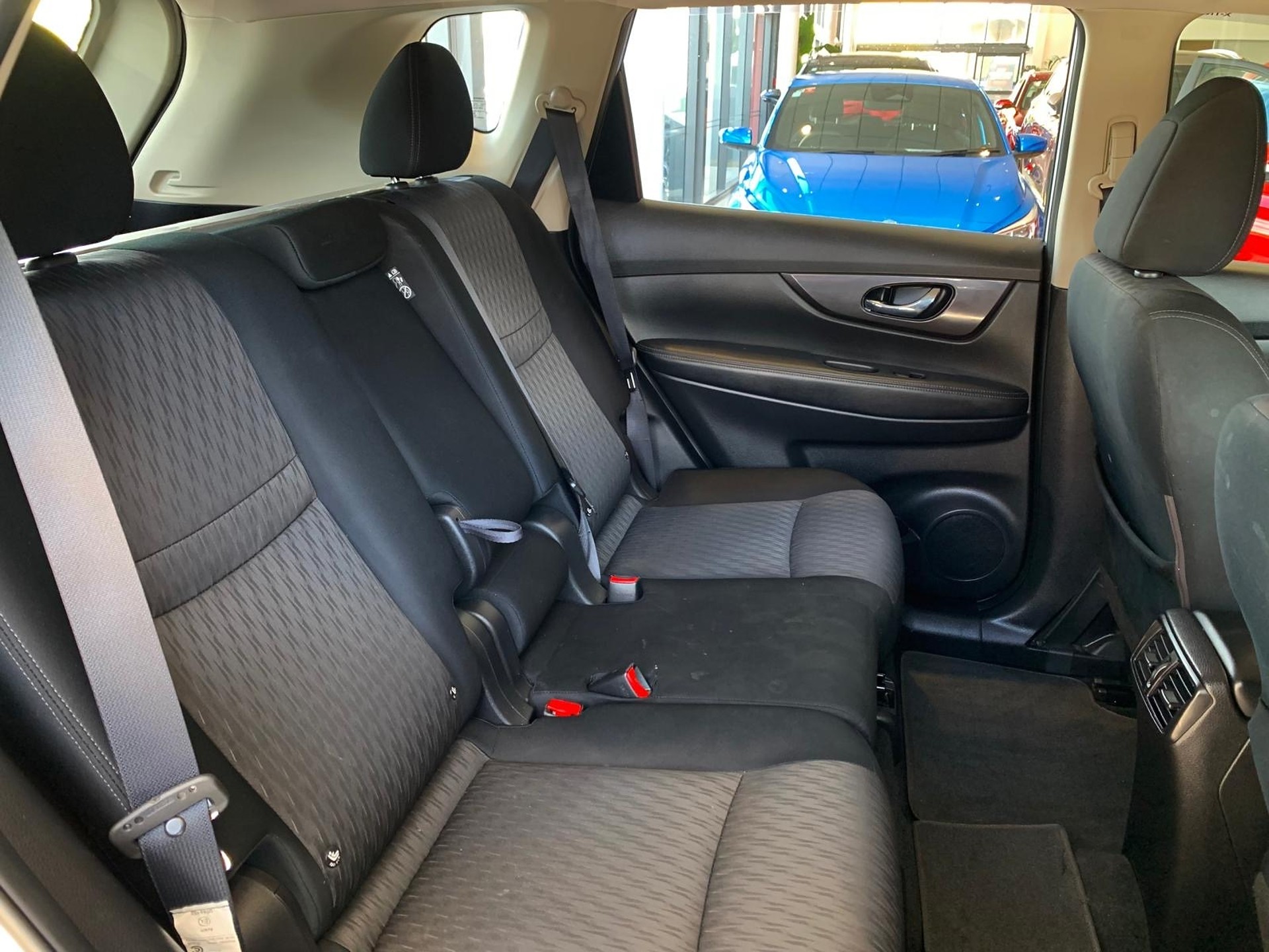 2022 Nissan X-Trail St 2.5P/4Wd/6Cvt - Image 11