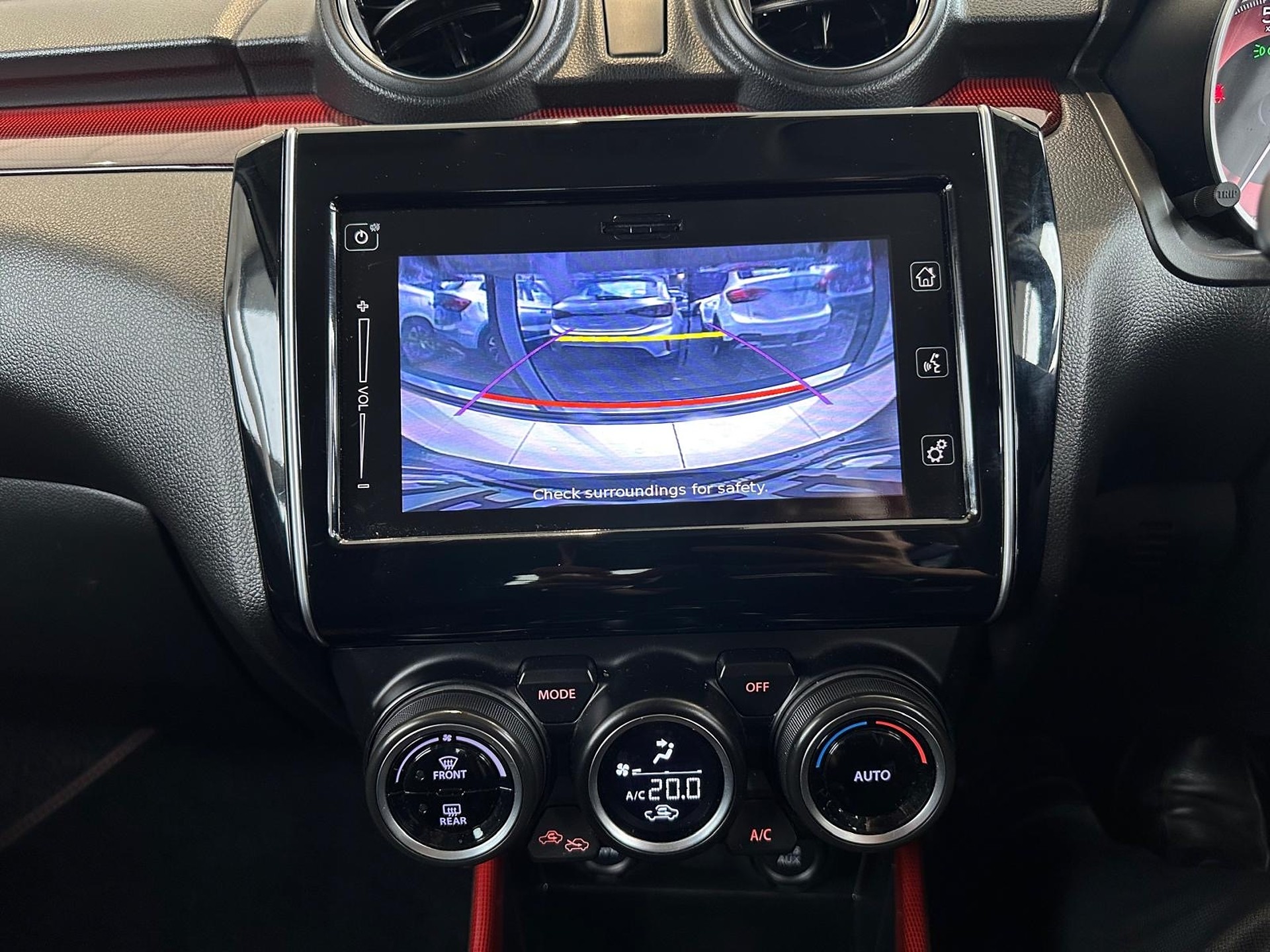 2022 Suzuki Swift Sport 1.4Pt/6Mt - Image 18