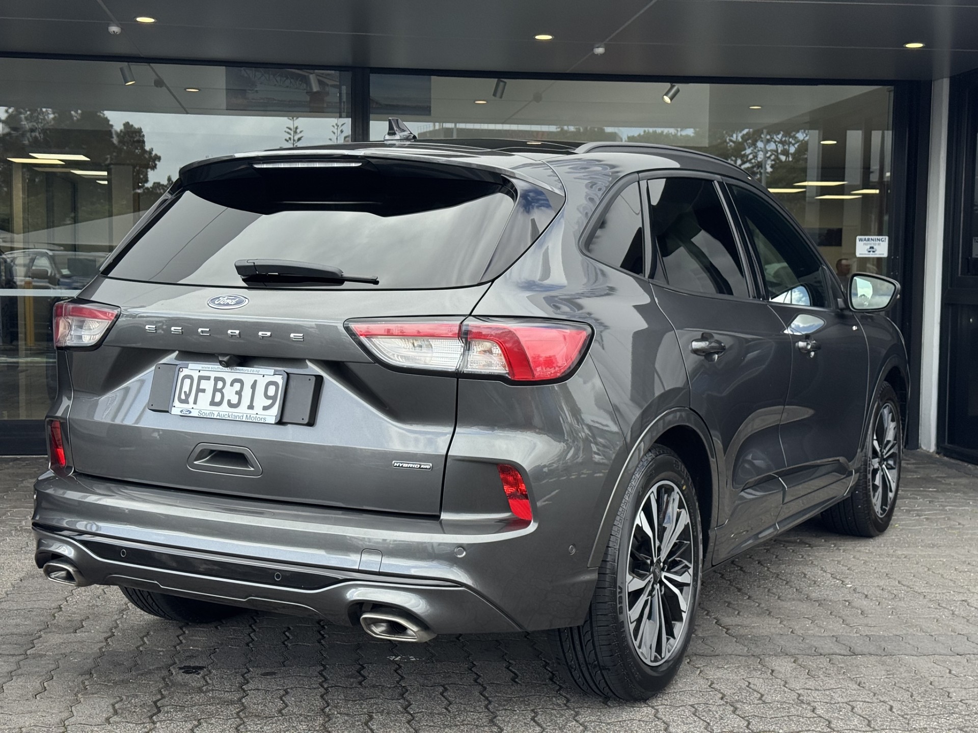 2023 Ford Escape ST-LINE X FHEV - Image 7