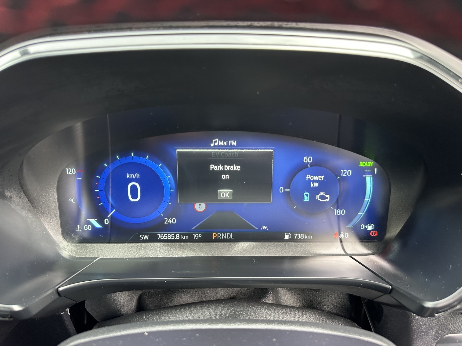 2023 Ford Escape St-Line X Awd Fhev - Image 18