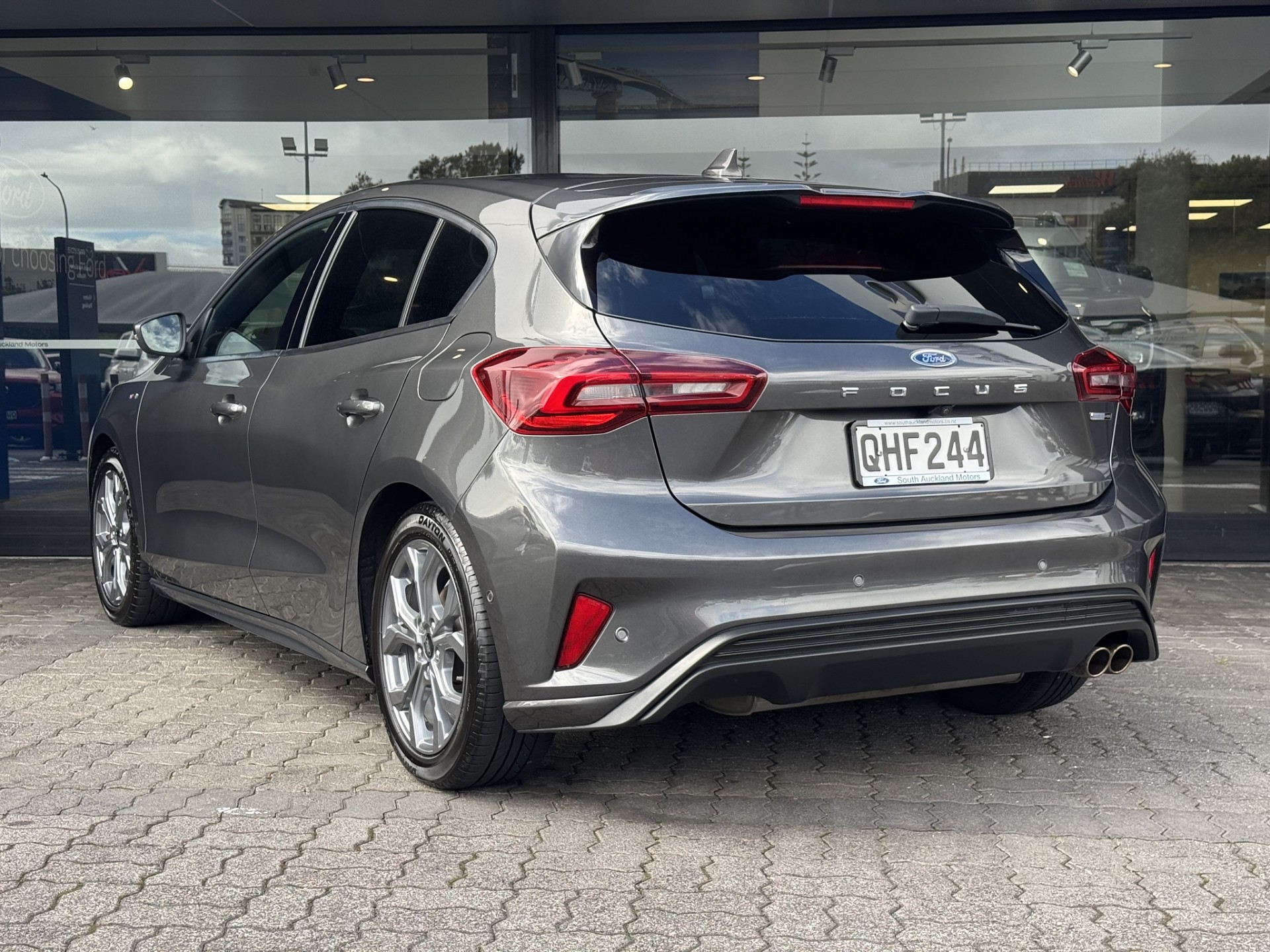 2023 Ford Focus ST-LINE X 1.0MPH - Image 11