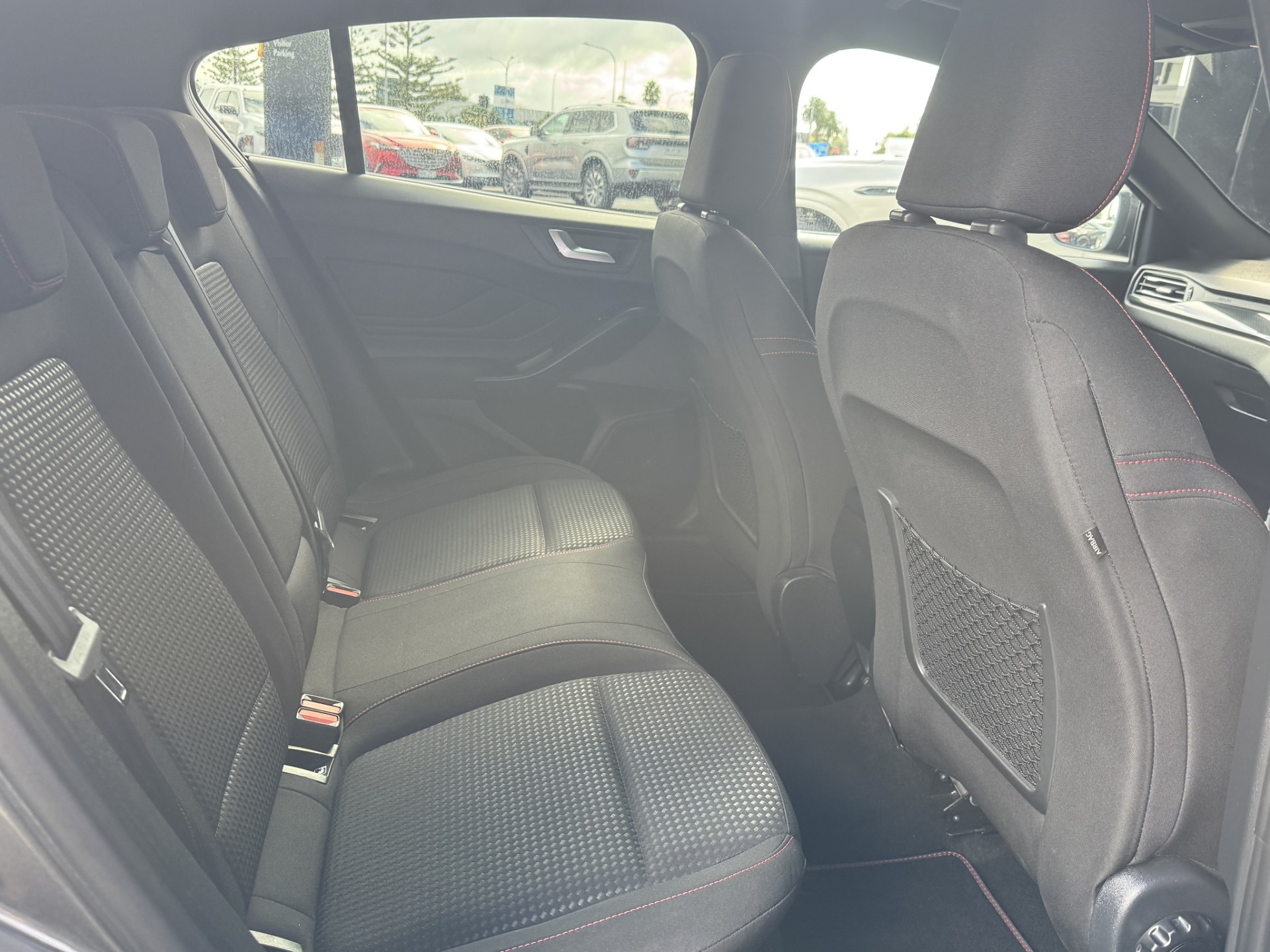 2023 Ford Focus ST-LINE X 1.0MPH - Image 13