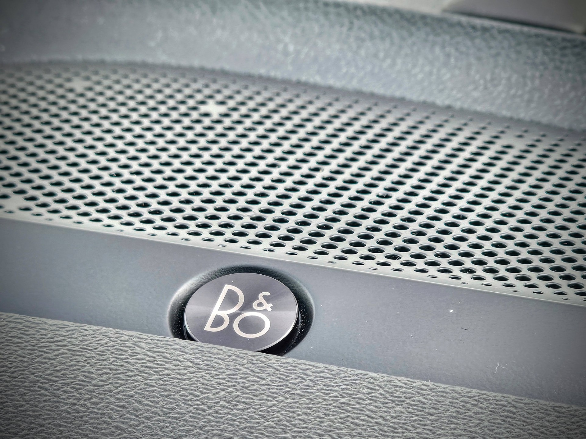 2023 Ford Focus ST-Line X Hybrid - Image 17