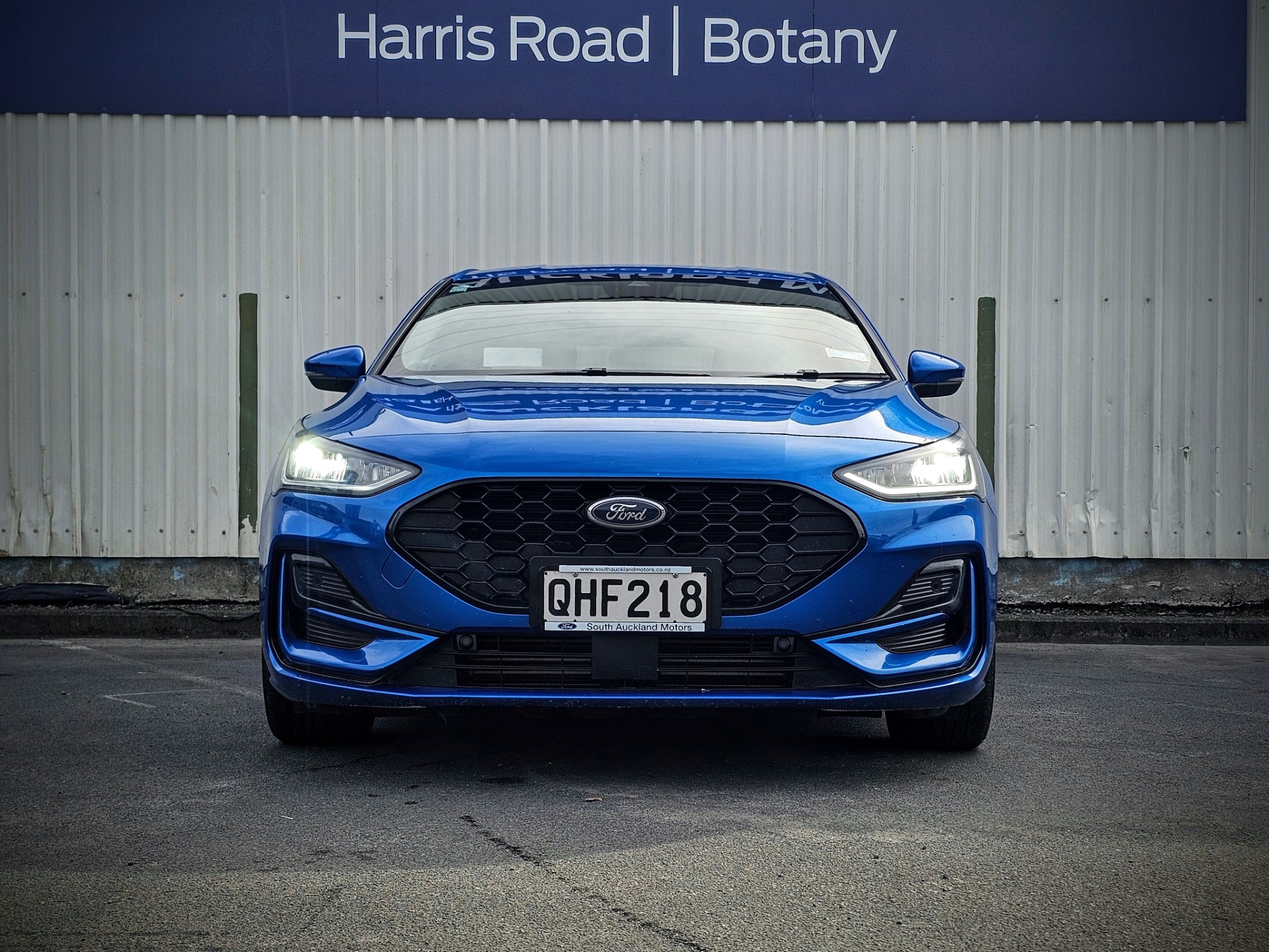 2023 Ford Focus ST-Line X Hybrid - Image 10