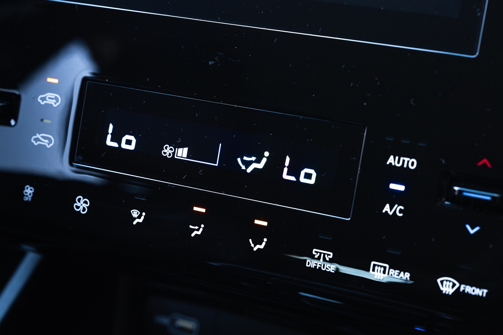 2023 Hyundai Tucson Elite 100kW Turbo Diesel AWD - Image 16