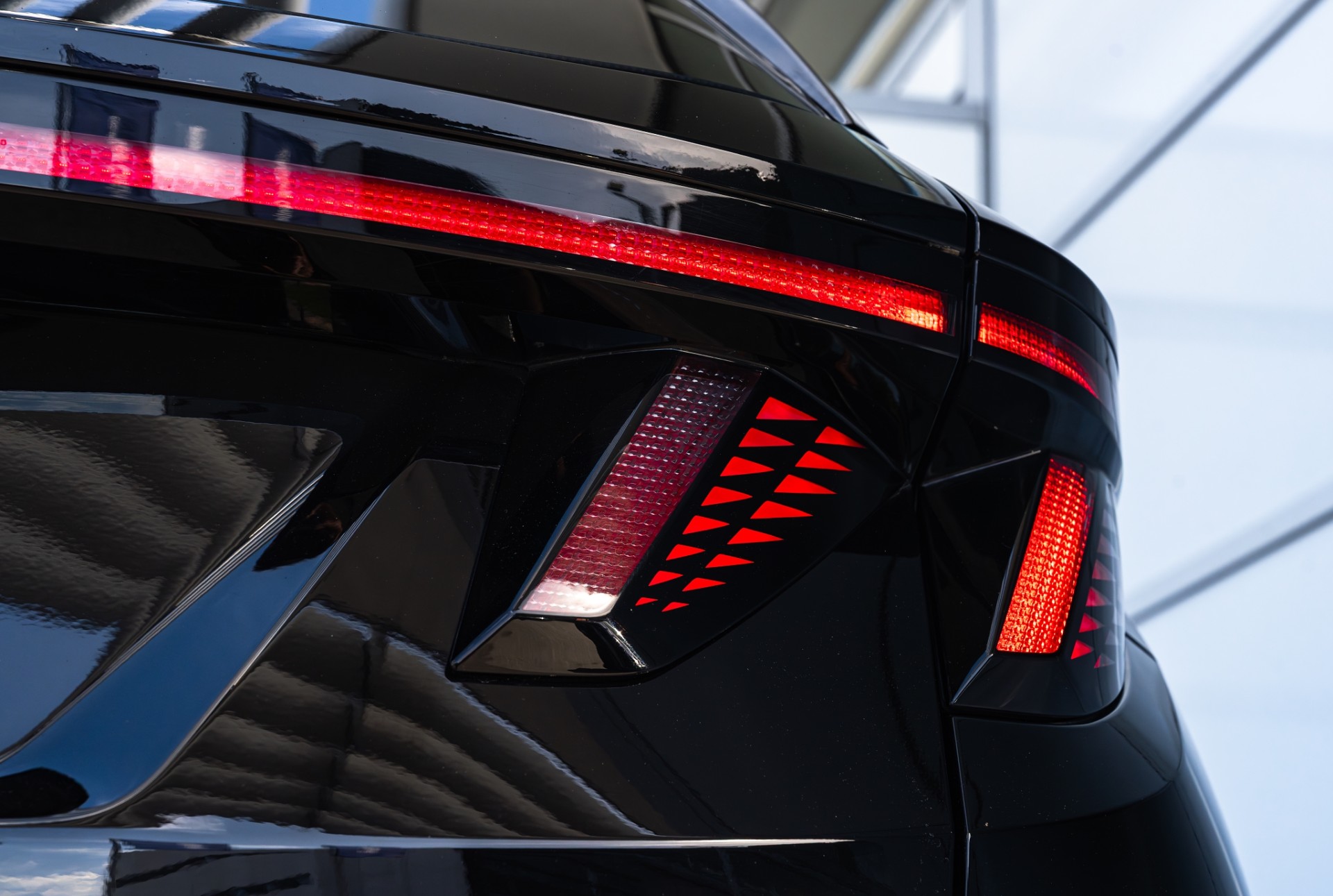 2023 Hyundai Tucson Elite 100kW Turbo Diesel AWD - Image 10