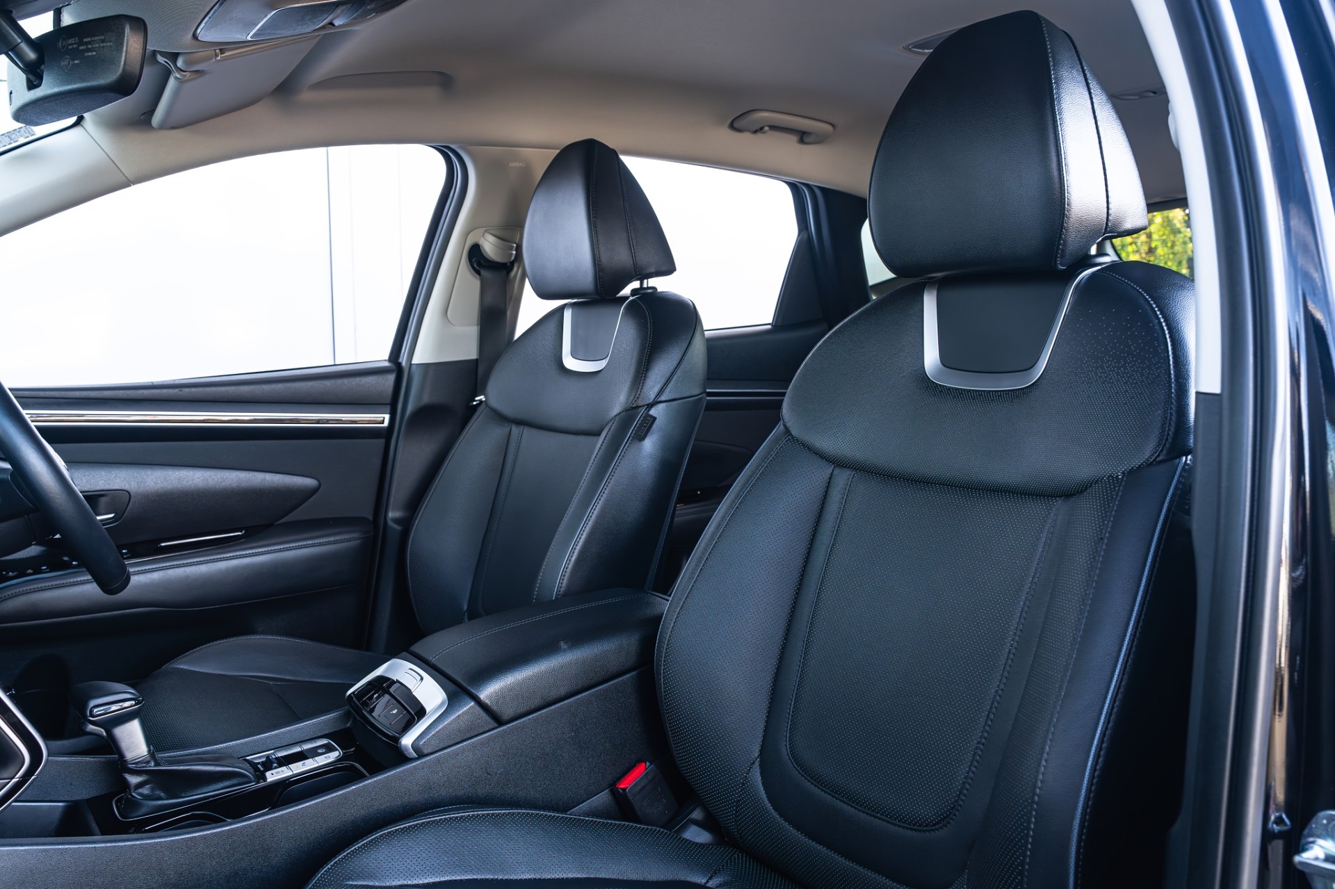 2023 Hyundai Tucson Elite 100kW Turbo Diesel AWD - Image 13