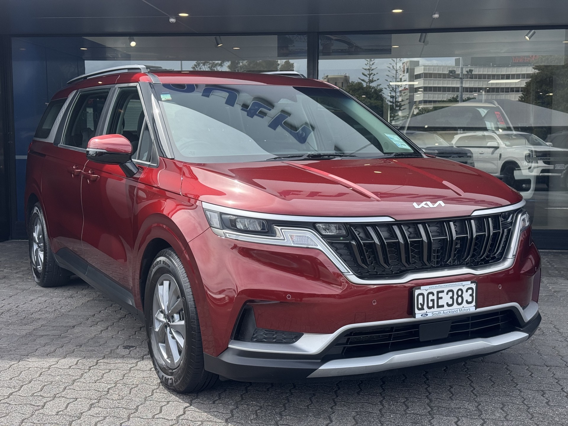 2023 Kia Carnival EX 2.2d - Image 5