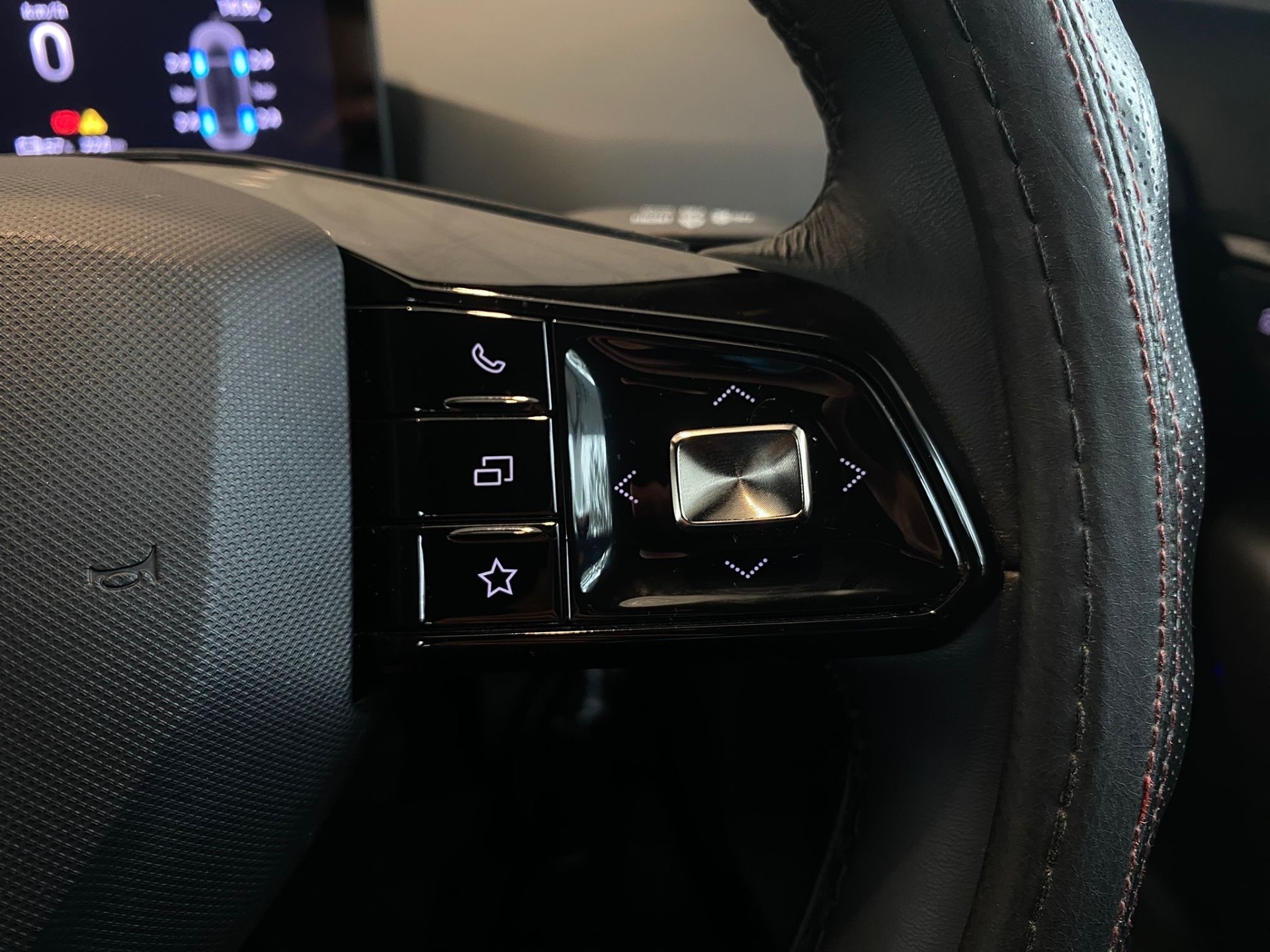 2023 MG MG4 Essence 64Kwh/Ev - Image 15