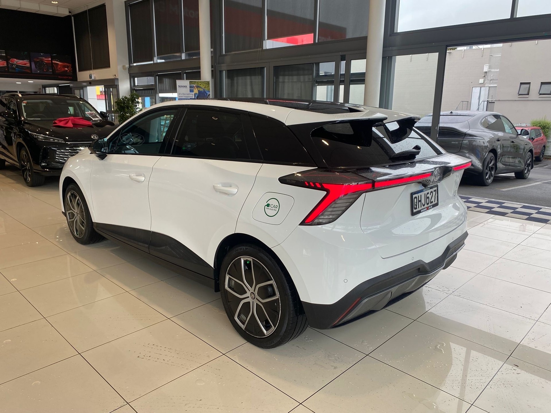 2023 MG MG4 Essence 64Kwh/Ev - Image 5