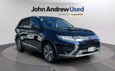 2023 Mitsubishi Outlander Ls 2.4P/Cvt