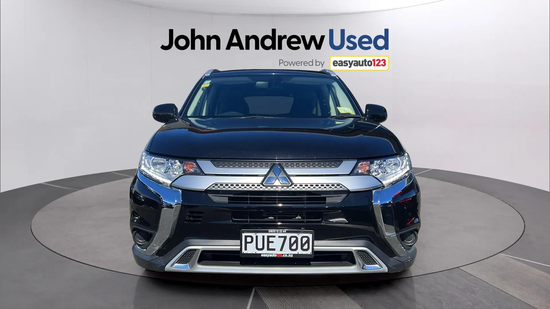 2023 Mitsubishi Outlander Ls 2.4P/Cvt - Image 2