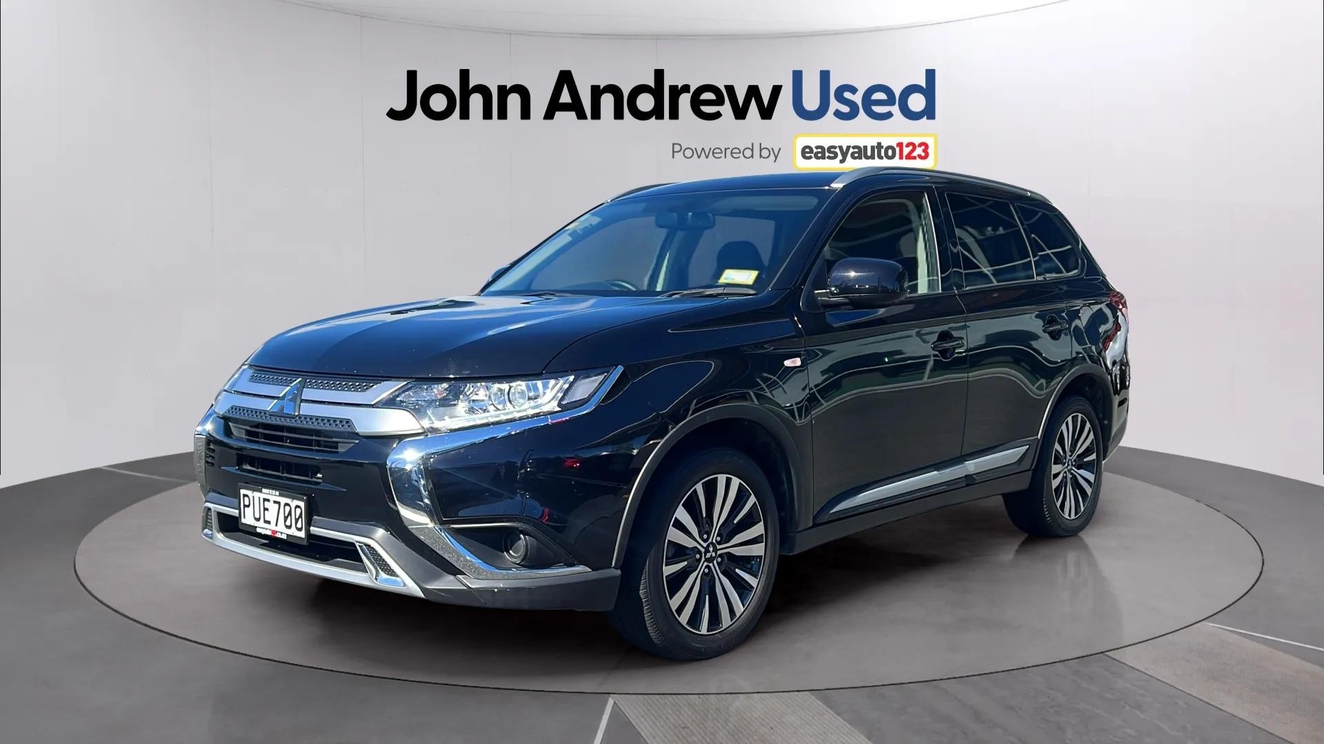 2023 Mitsubishi Outlander Ls 2.4P/Cvt - Image 3