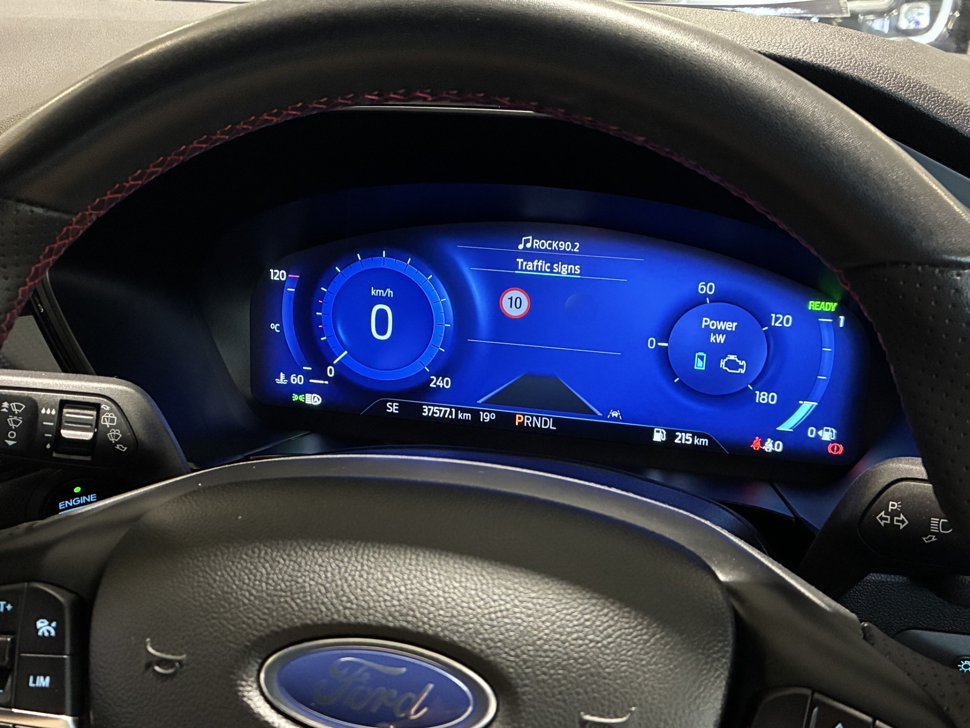 2024 Ford Escape St-Line Fhev 2.5Ph - Image 5