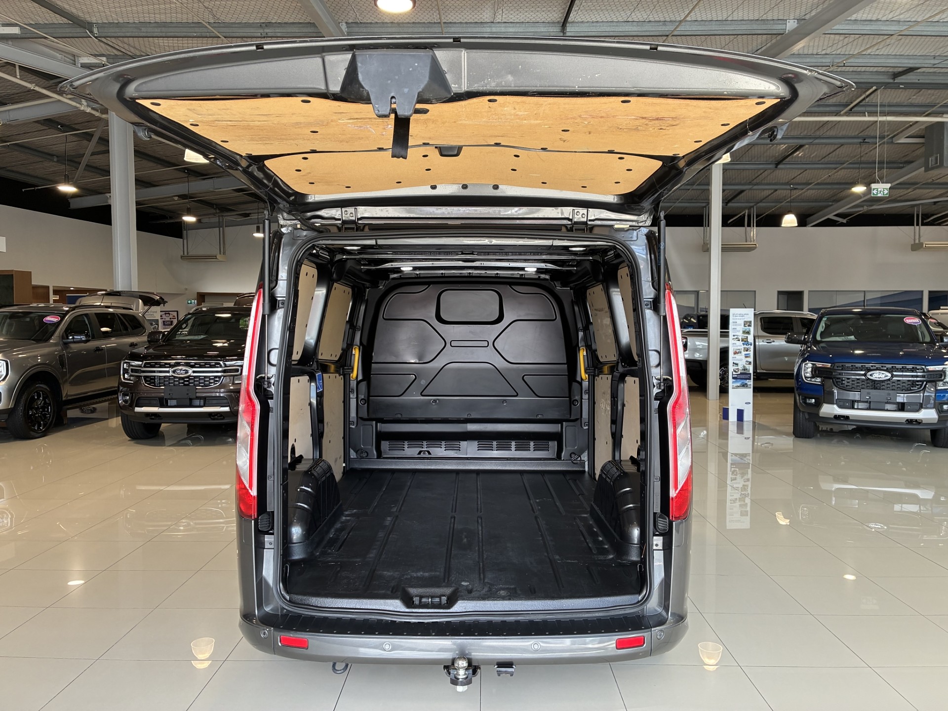 2024 Ford Transit Custom Swb Sport 2.0 - Image 6