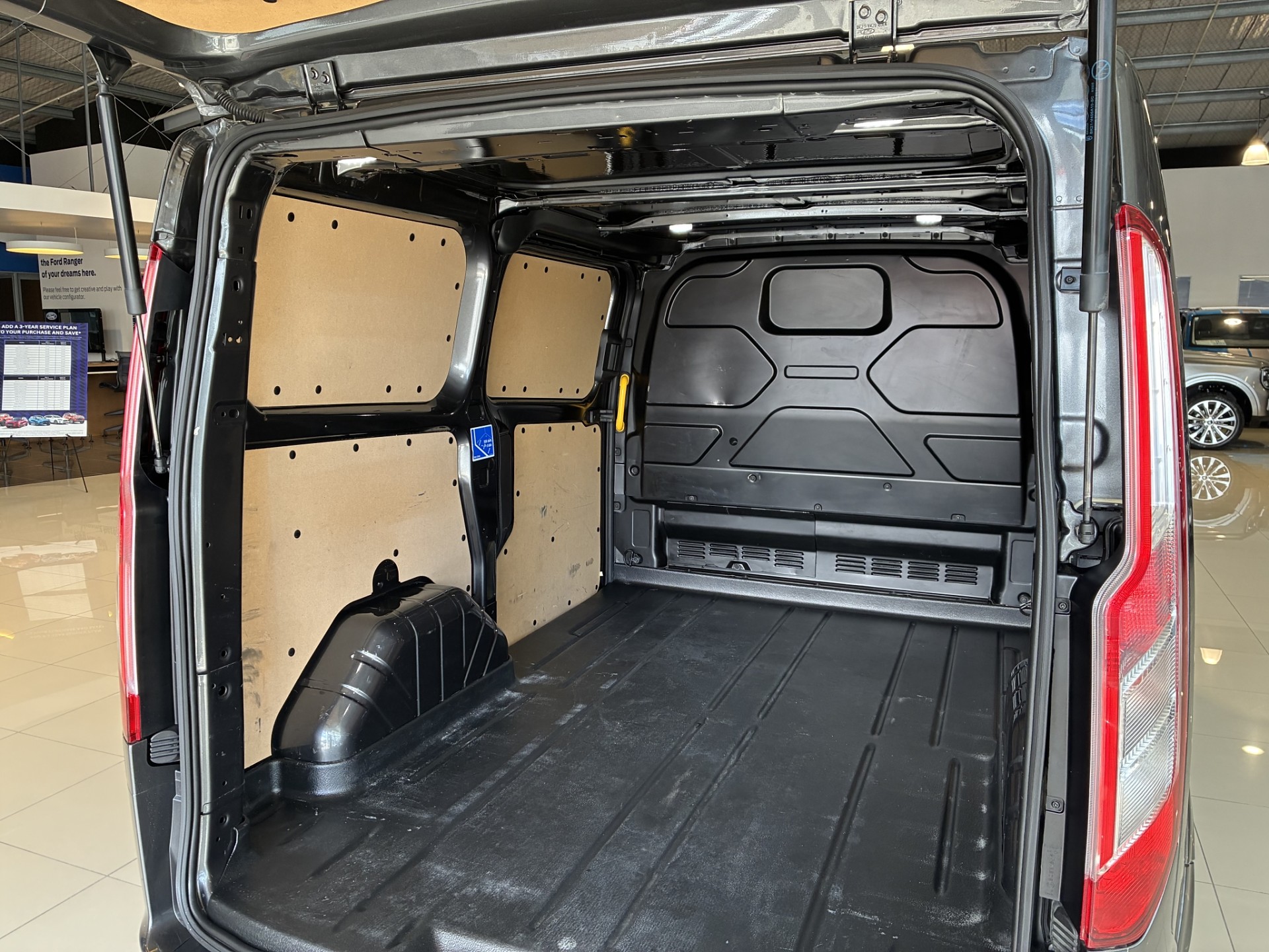 2024 Ford Transit Custom Swb Sport 2.0 - Image 7