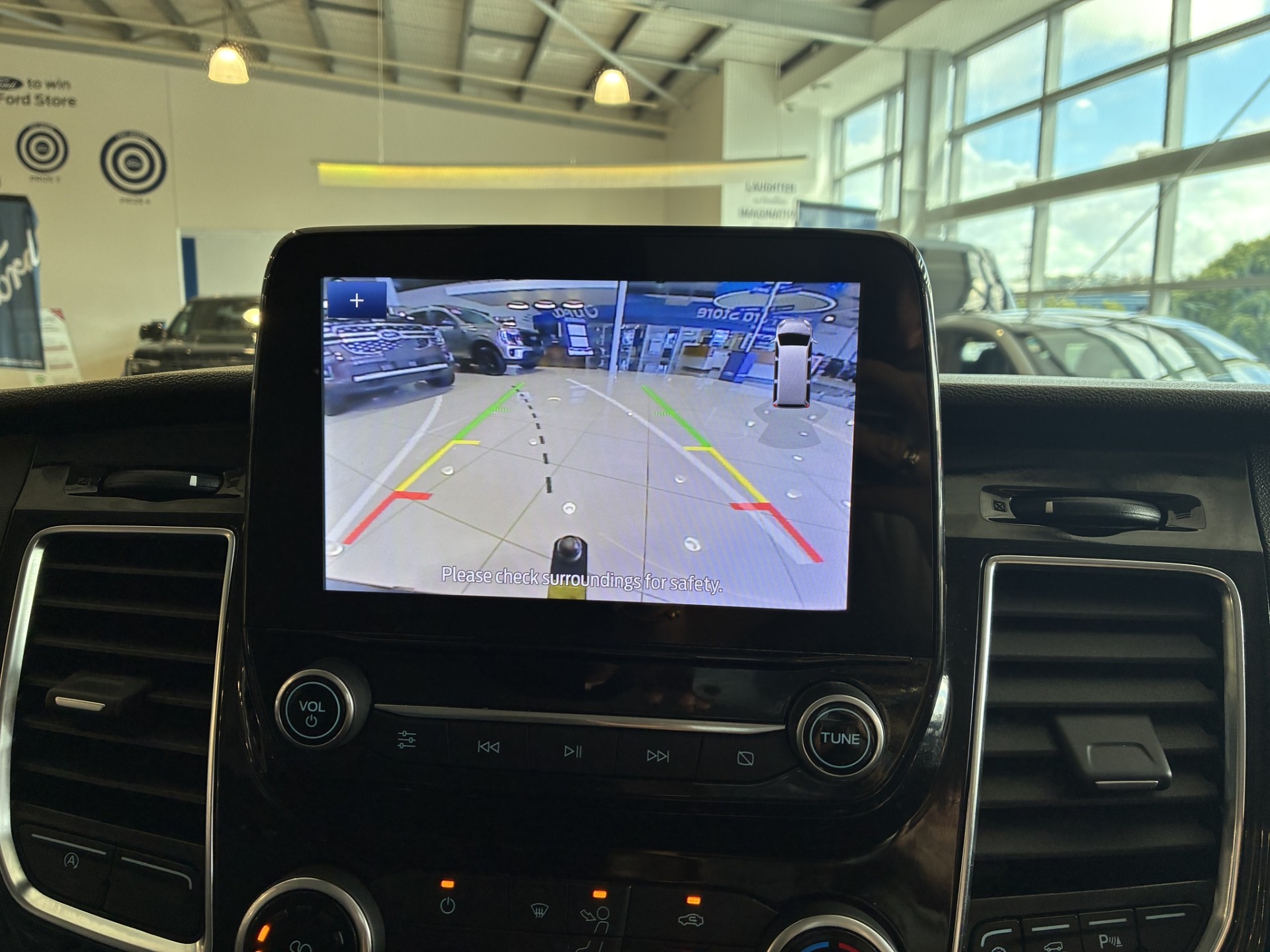 2024 Ford Transit Custom Swb Sport 2.0 - Image 11