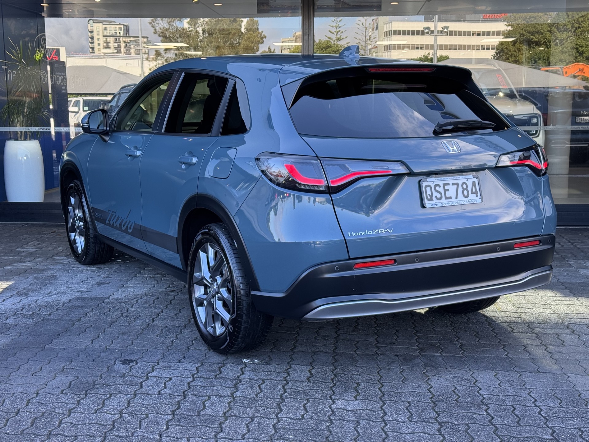 2024 Honda ZR-V ZRV TURBO 1.5P - Image 11