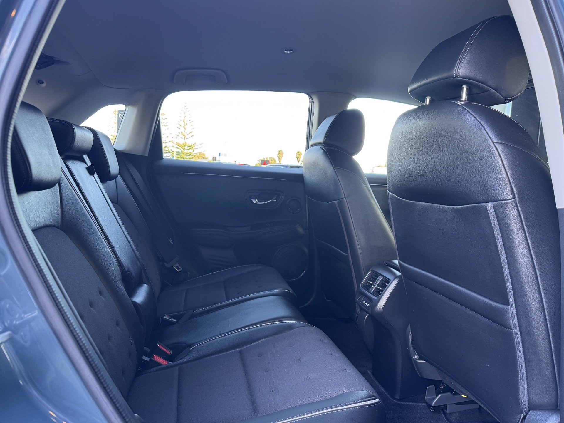 2024 Honda ZR-V ZRV TURBO 1.5P - Image 13