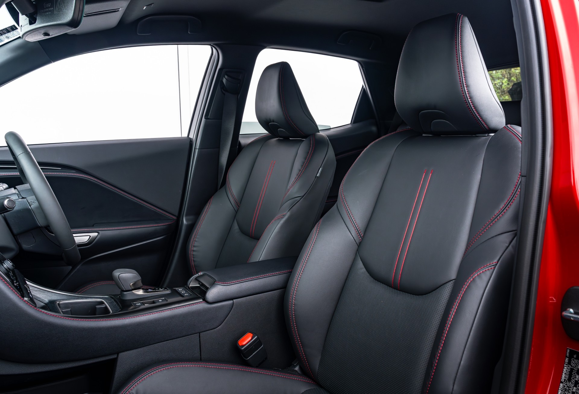 2024 Lexus LBX Active 110kW Hybrid Auto - Image 12