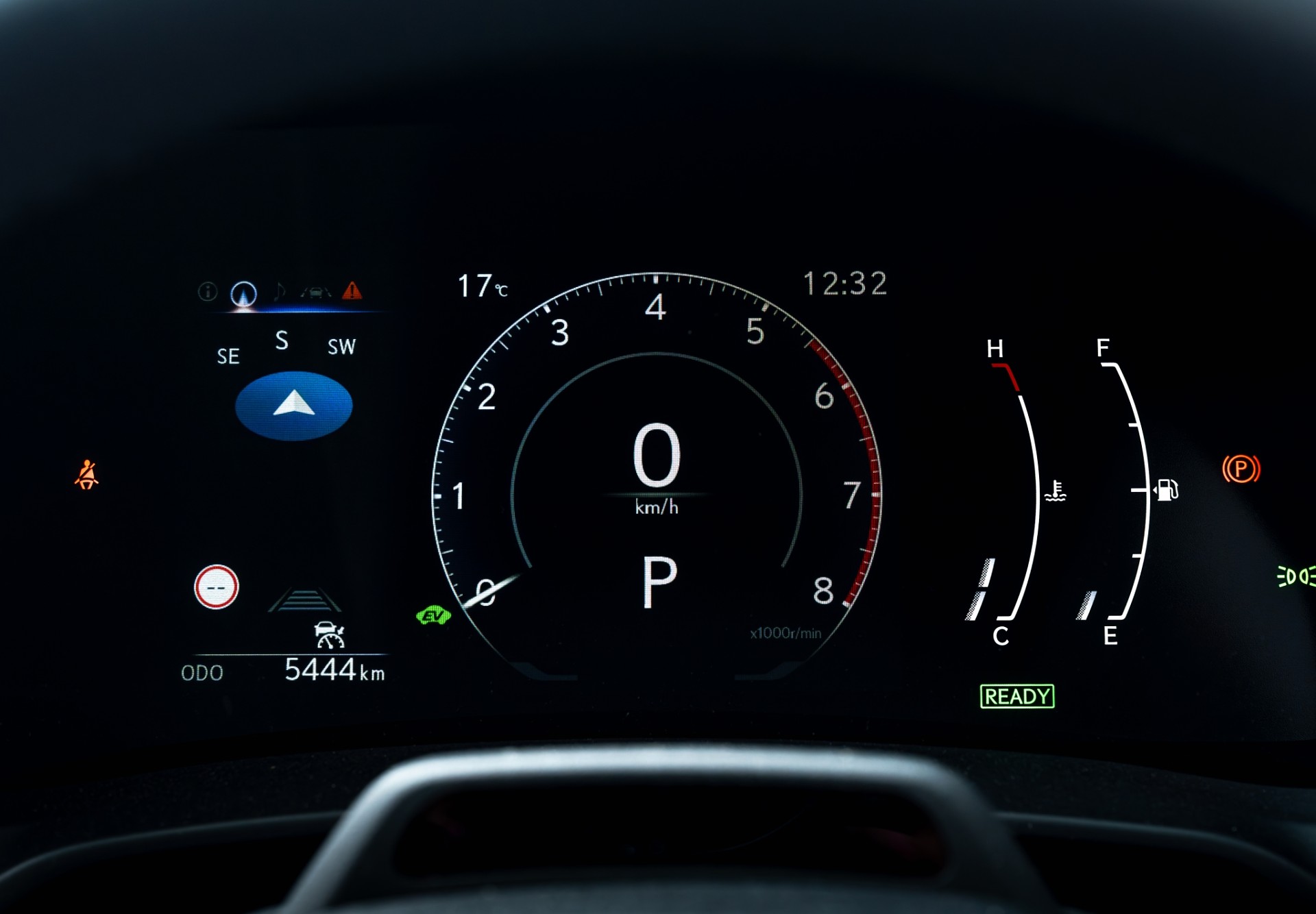 2024 Lexus LBX Active 110kW Hybrid Auto - Image 19