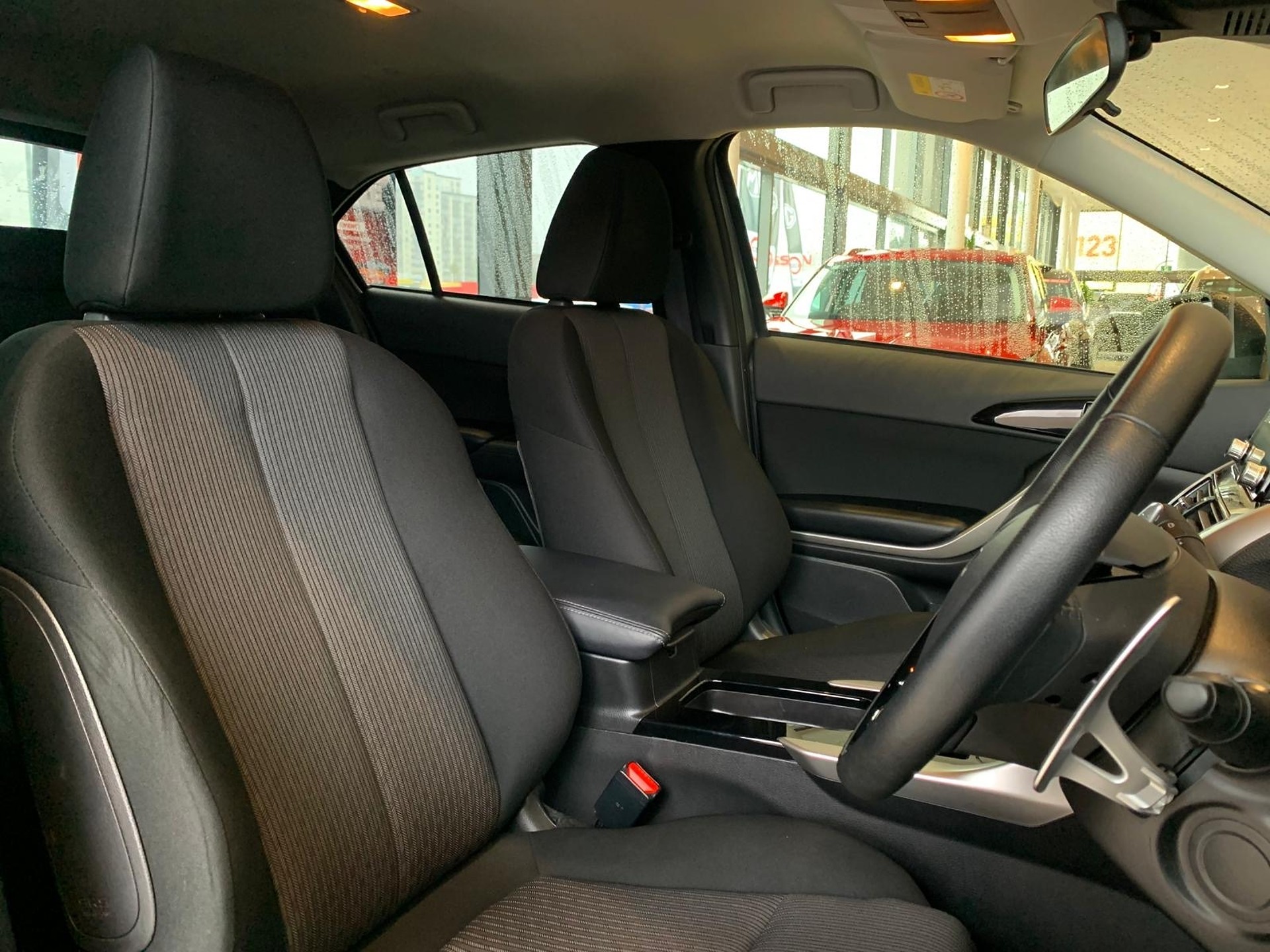 2024 Mitsubishi Eclipse Cross Xls 1.5Pt/8Cvt - Image 11