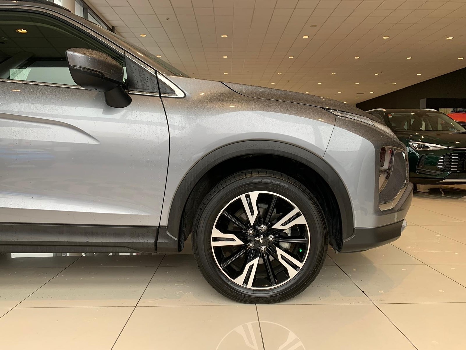 2024 Mitsubishi Eclipse Cross Xls 1.5Pt/8Cvt - Image 5