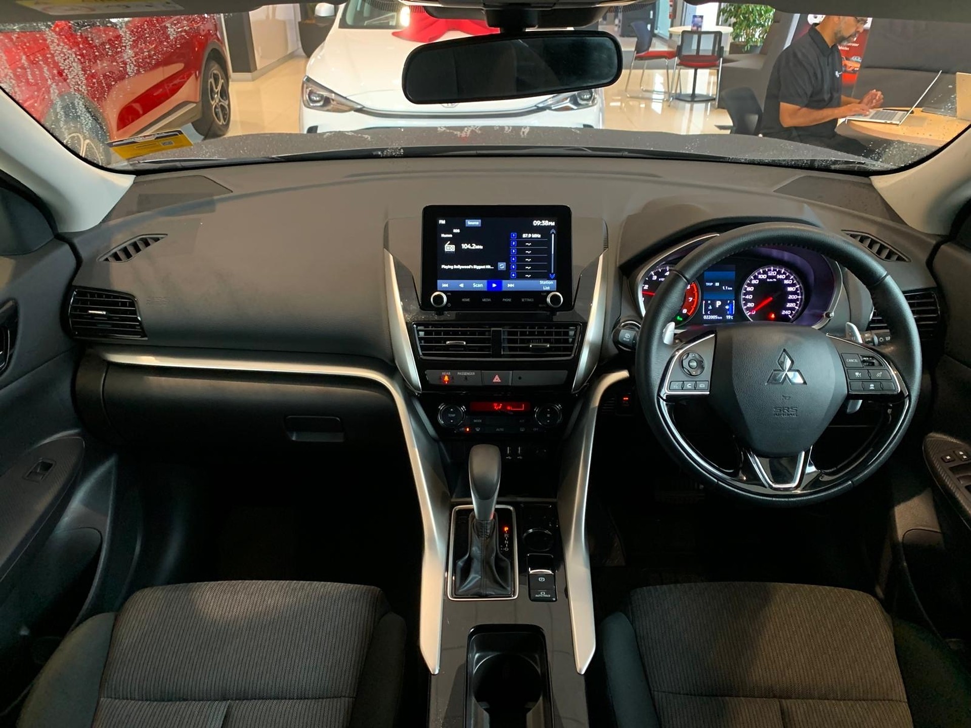 2024 Mitsubishi Eclipse Cross Xls 1.5Pt/8Cvt - Image 13