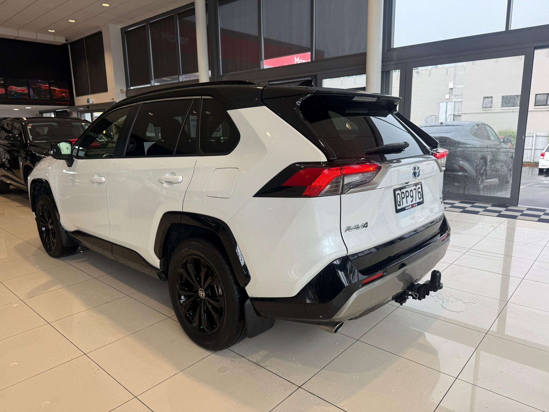 2024 Toyota RAV4 Xse 2.5Ph/4Wd/Hd - Image 6