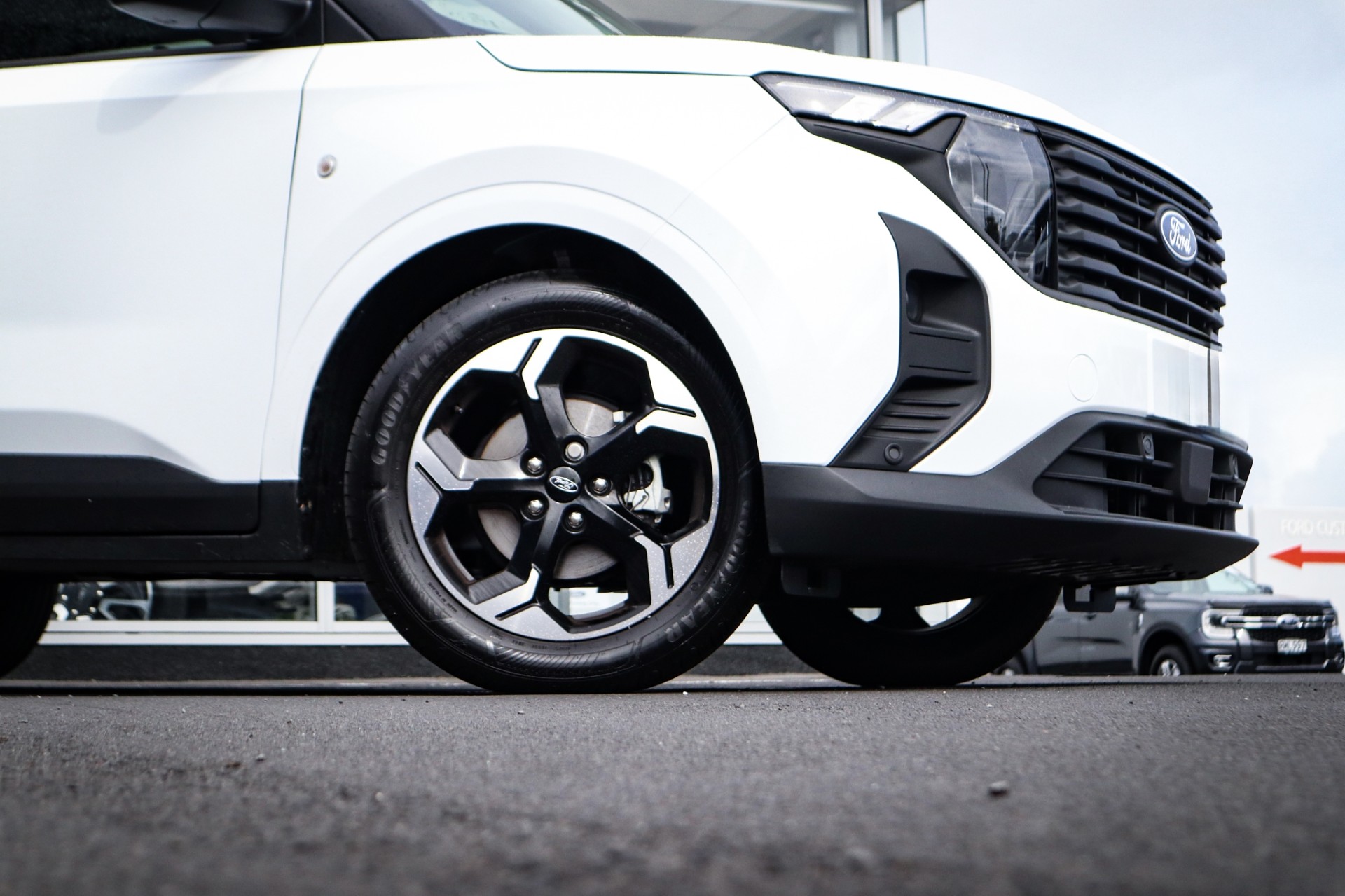 2025 Ford Courier Trend 1.0P/7At - Image 7