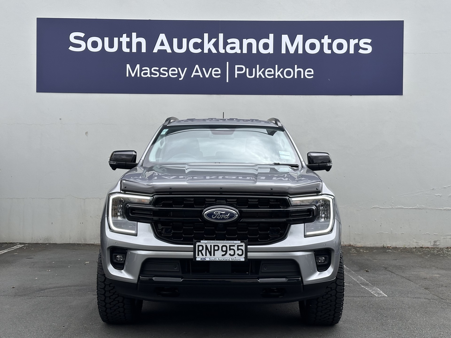 2025 Ford Everest Sport 2.0 - Image 2