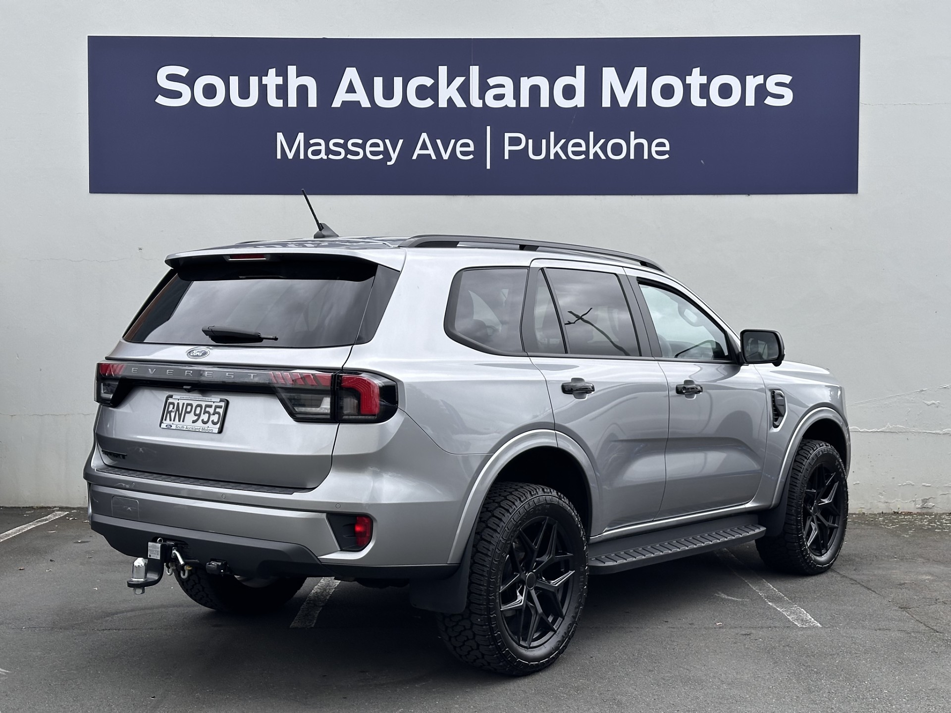 2025 Ford Everest Sport 2.0 - Image 4