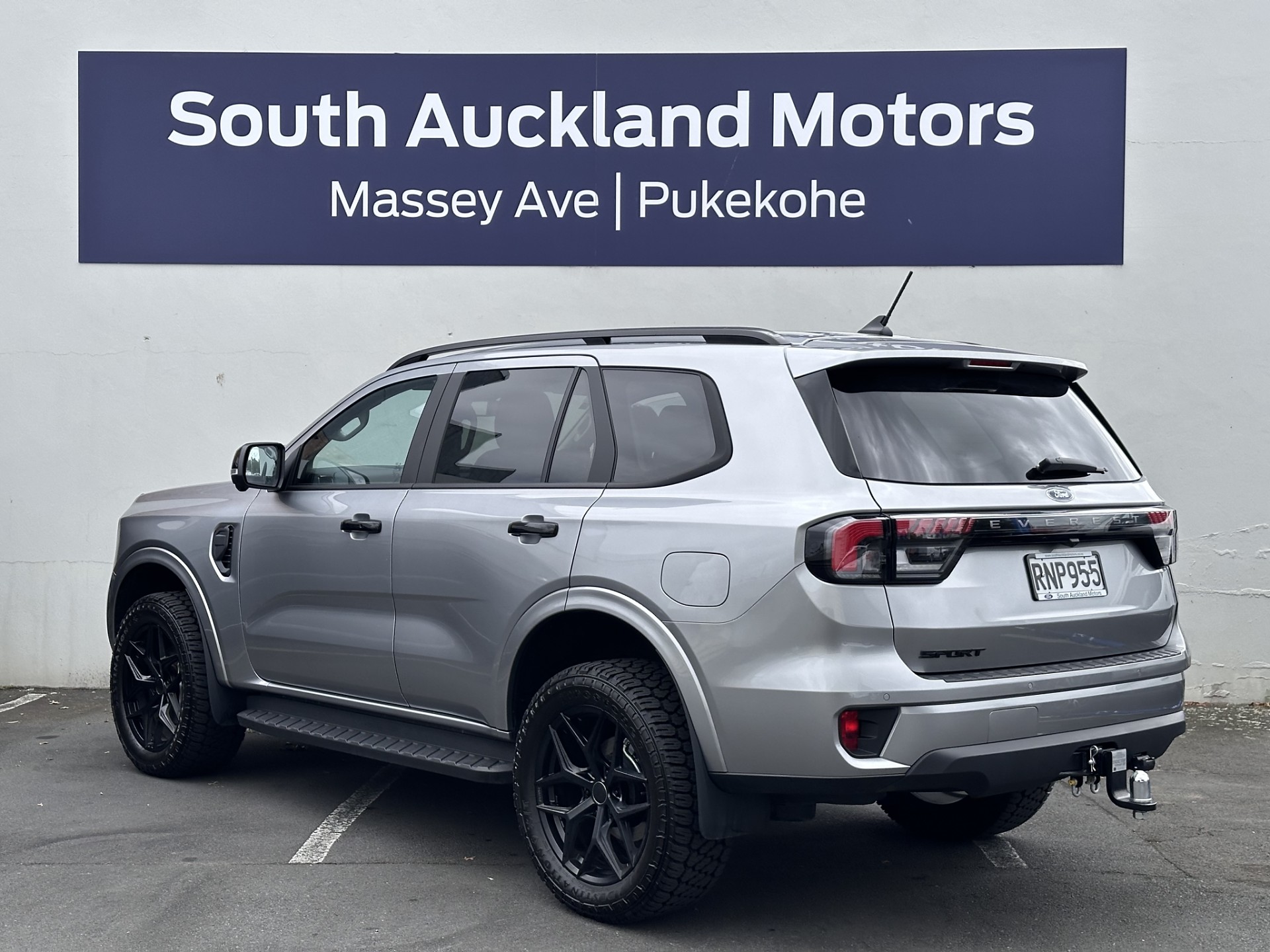 2025 Ford Everest Sport 2.0 - Image 6