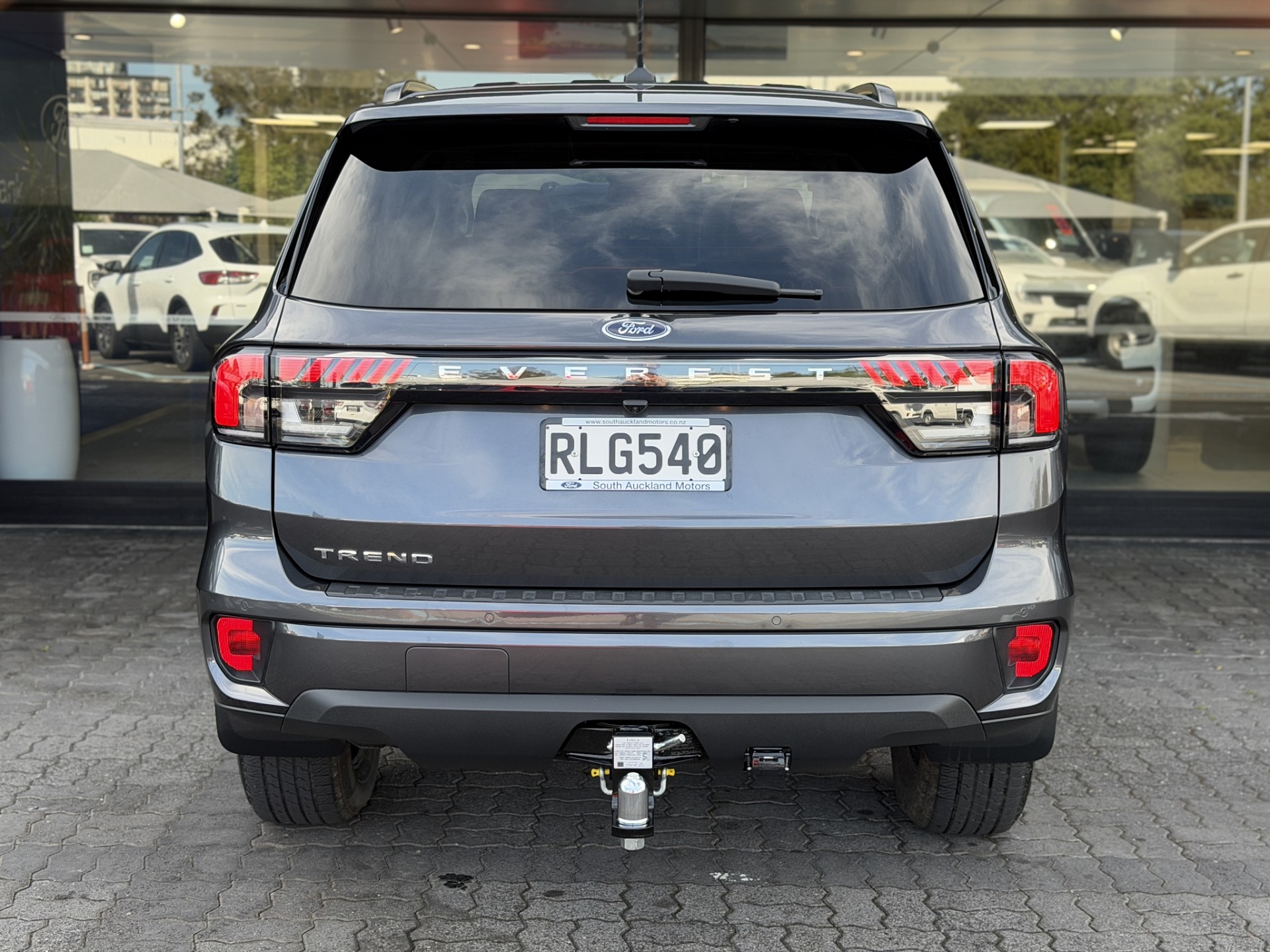 2025 Ford Everest Trend 2.0D/4Wd/10At - Image 9