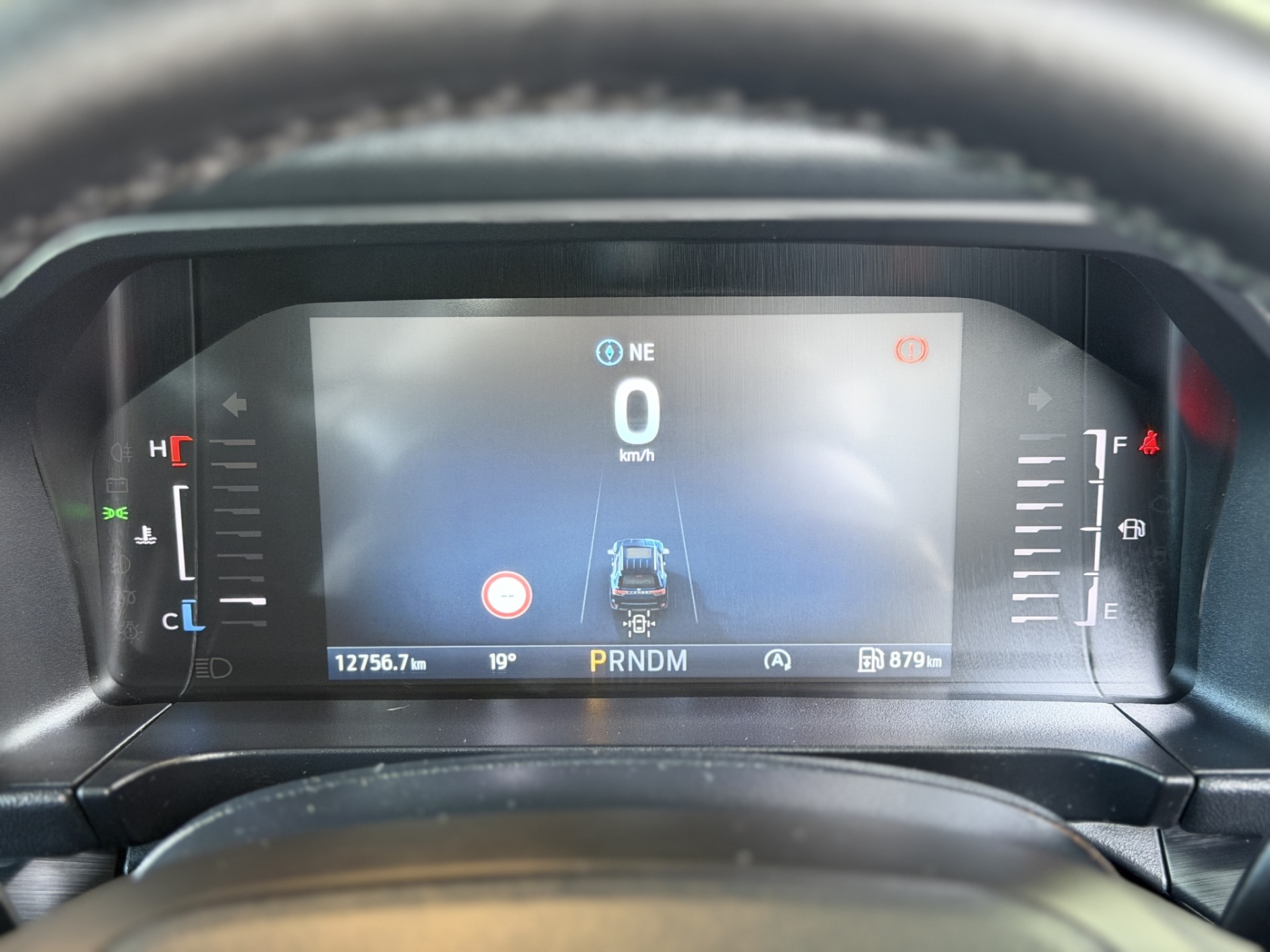 2025 Ford Everest Trend 2.0D/4Wd/10At - Image 17