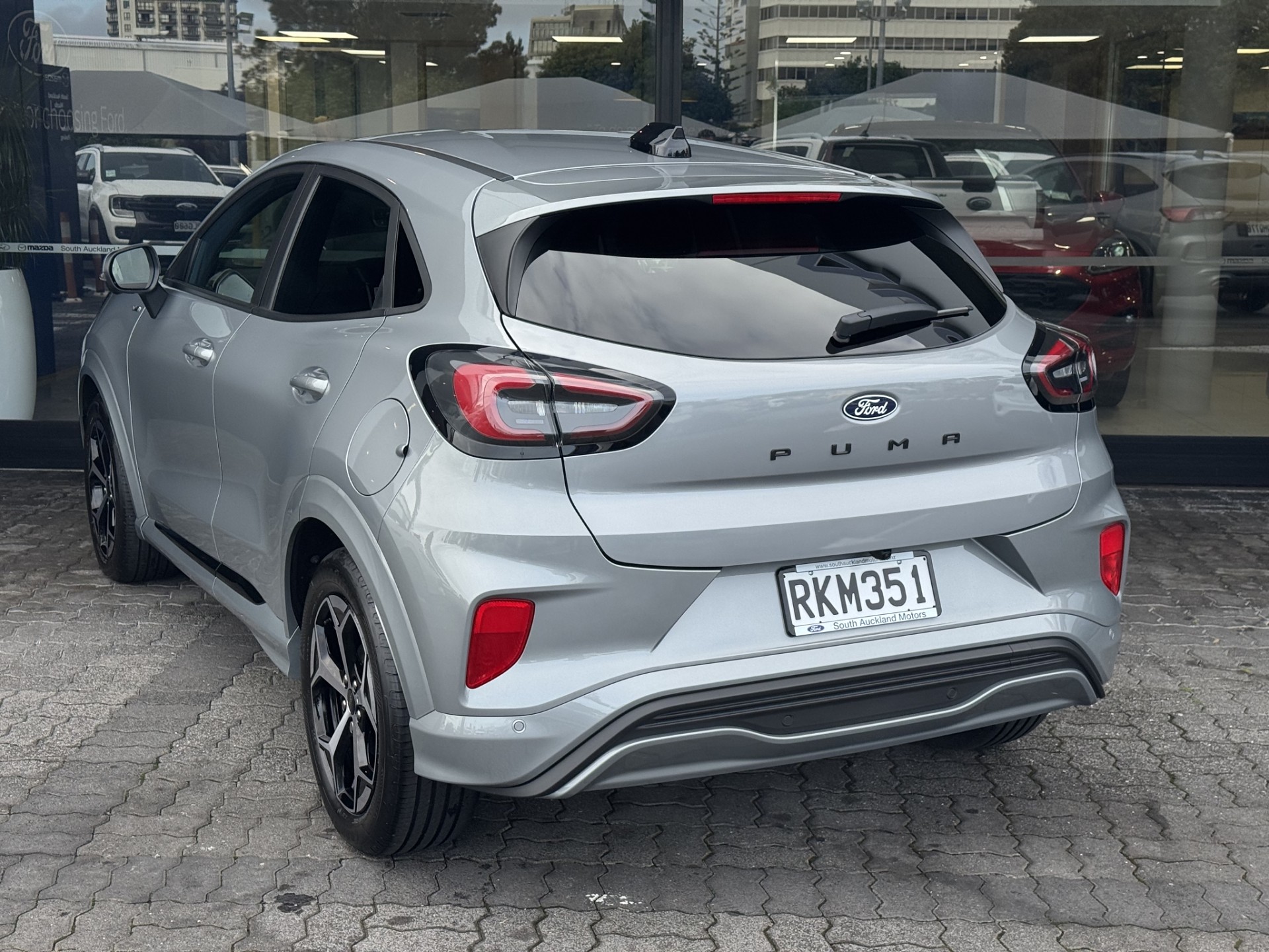 2025 Ford Puma ST-LINE 1.0PMH HYBRID - Image 11