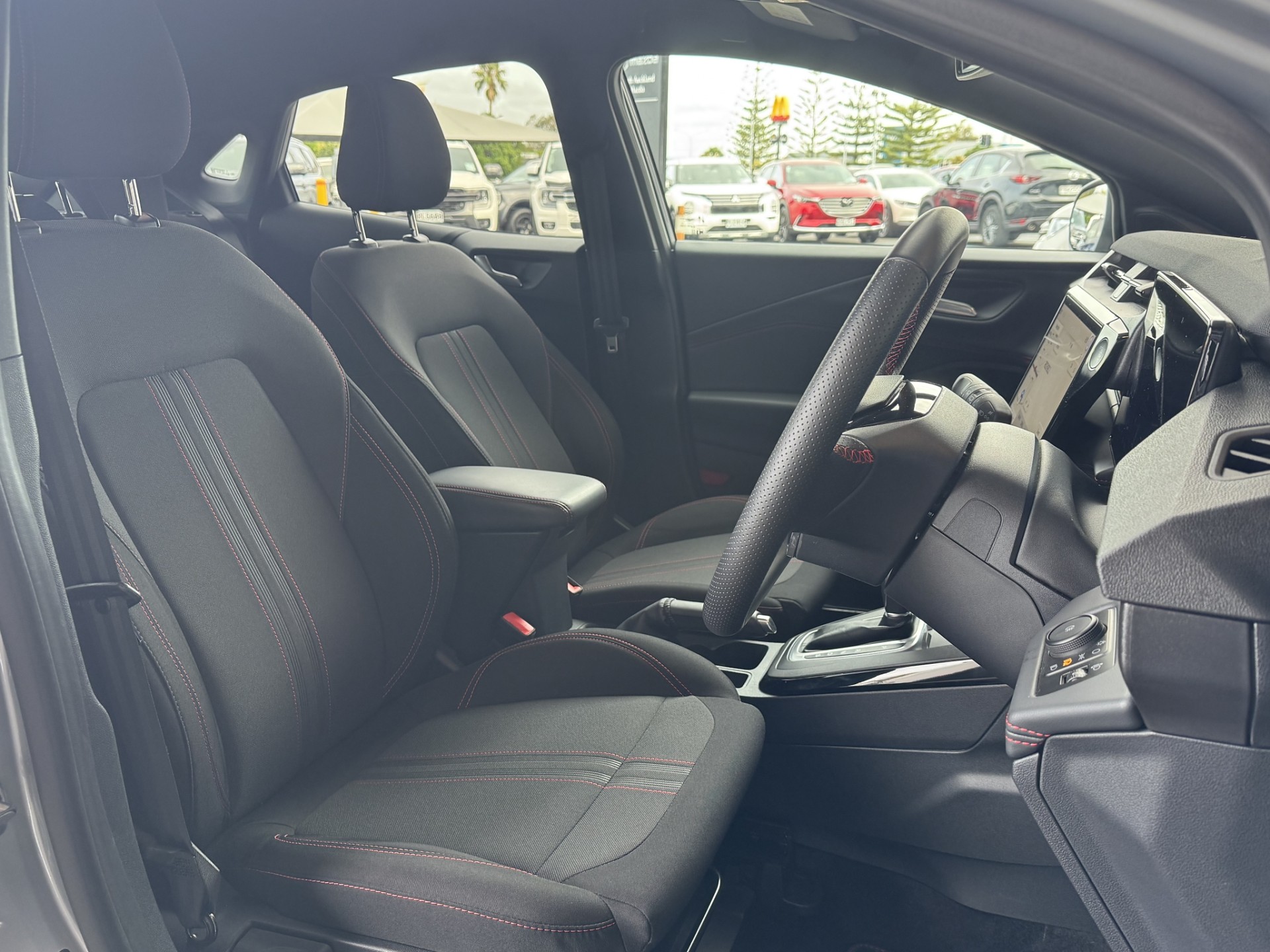 2025 Ford Puma ST-LINE 1.0PMH HYBRID - Image 12