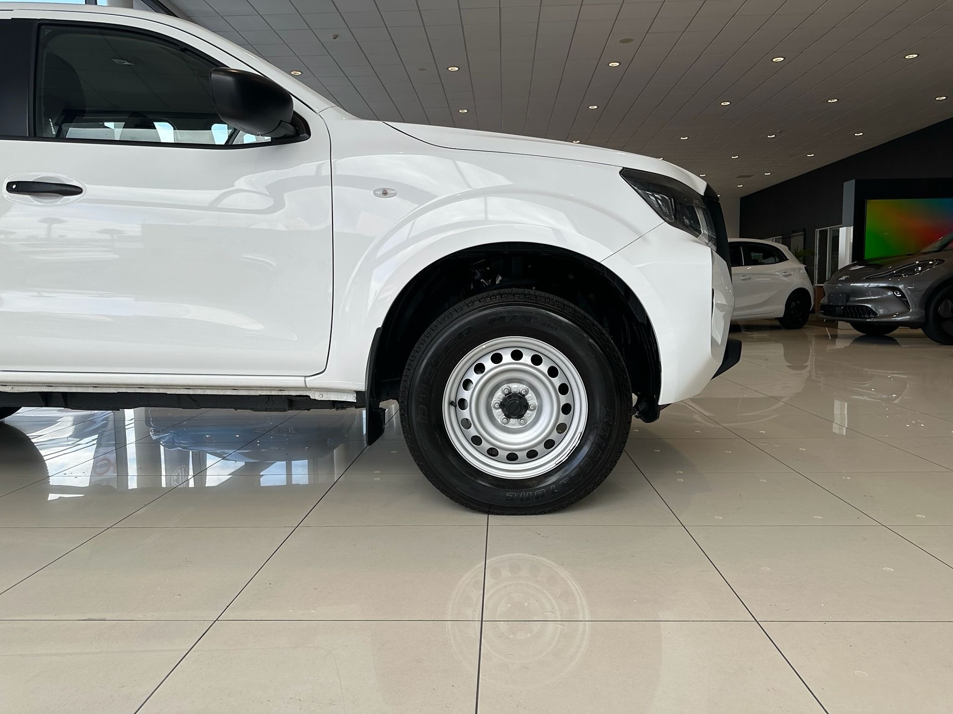 2025 Nissan Navara Sl 2.3D/4Wd/7At - Image 5