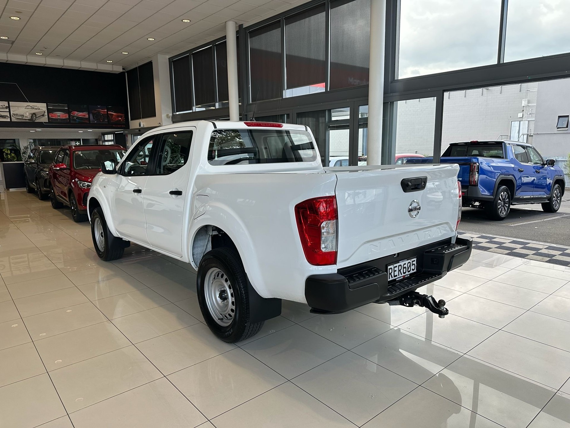 2025 Nissan Navara Sl 2.3D/4Wd/7At - Image 7