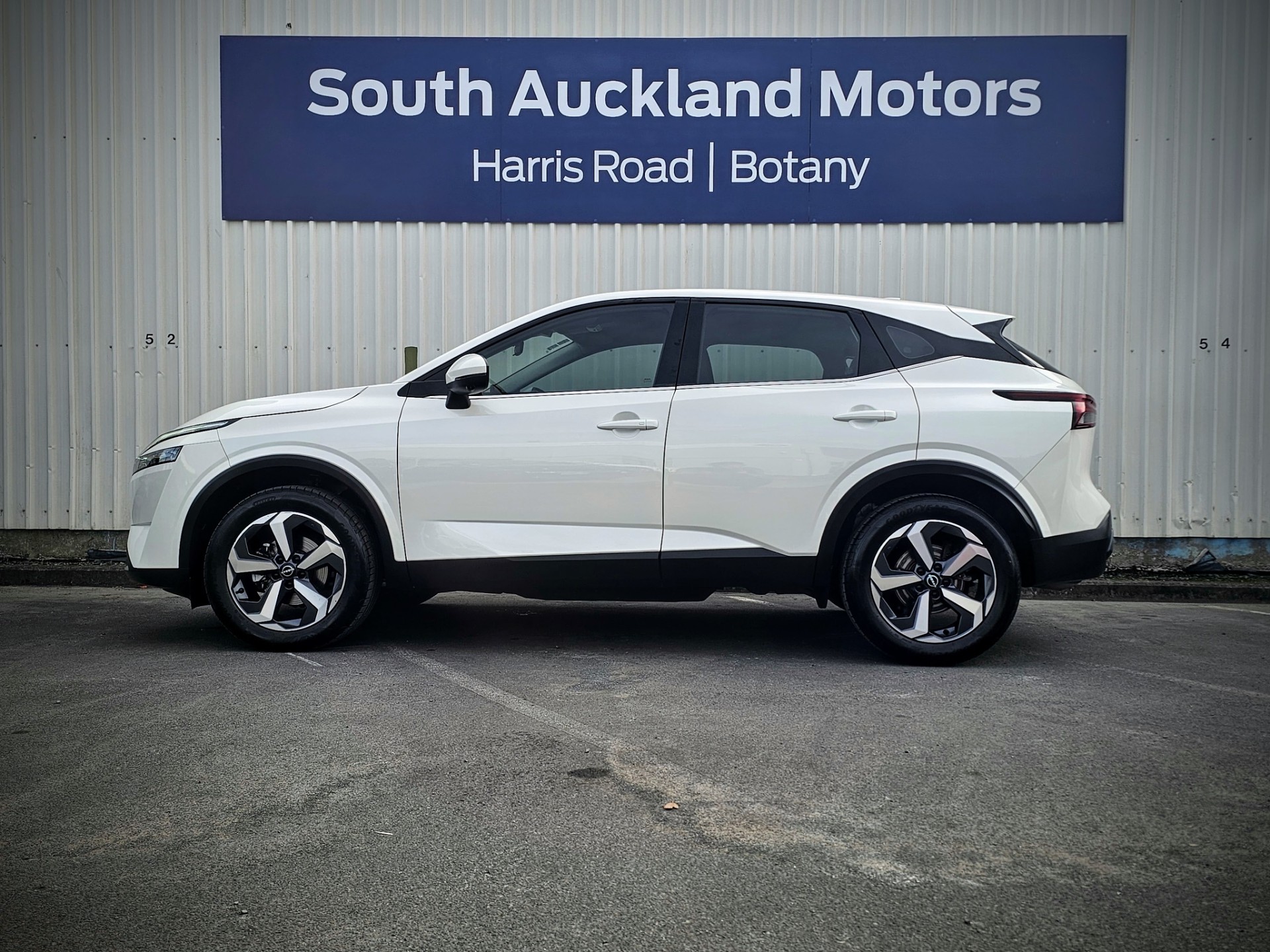 2025 Nissan Qashqai St-L 1.3Pt/6Cvt - Image 9