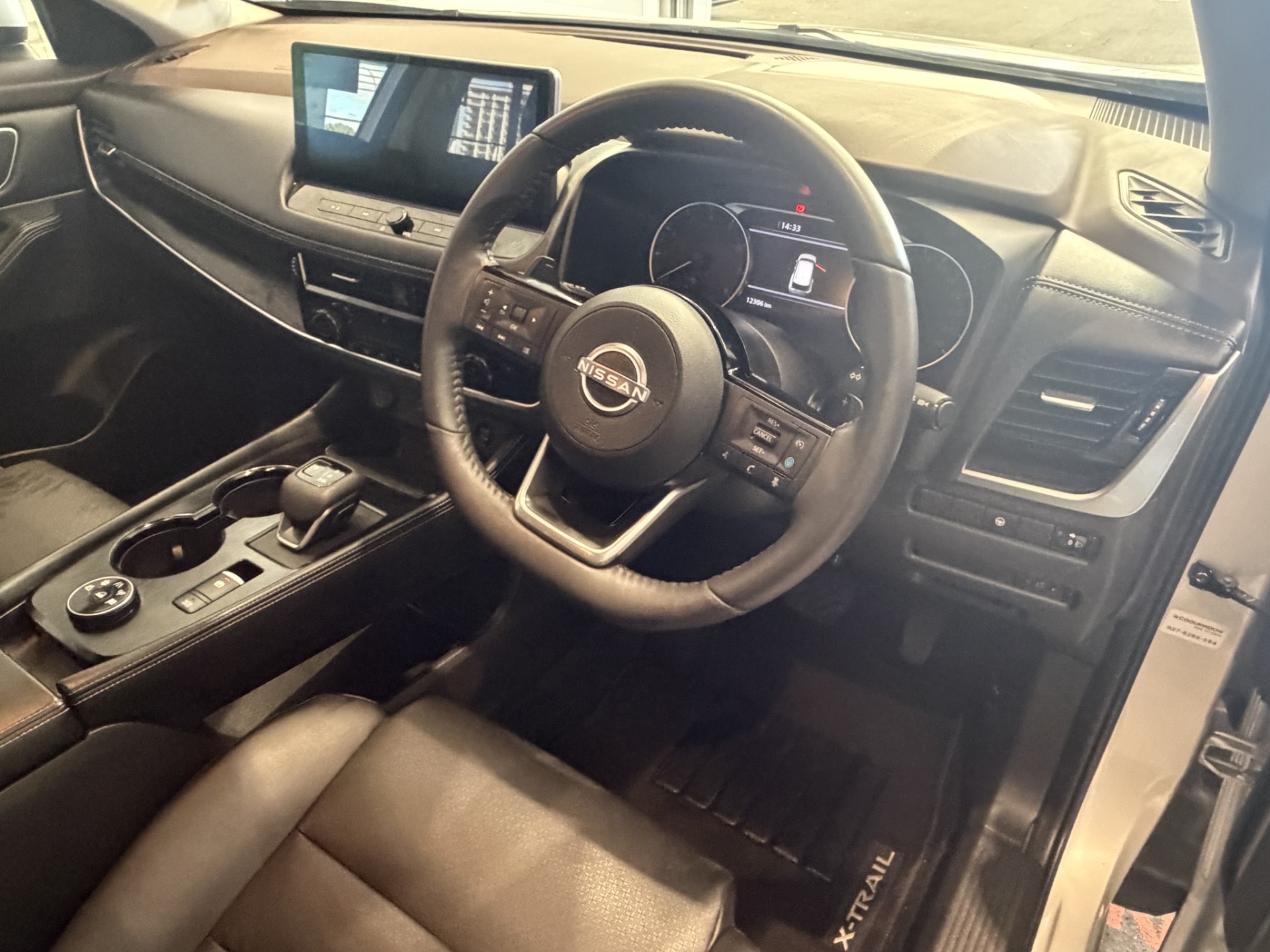 2025 Nissan X-Trail St-L 2.5P/4Wd/Cvt - Image 13