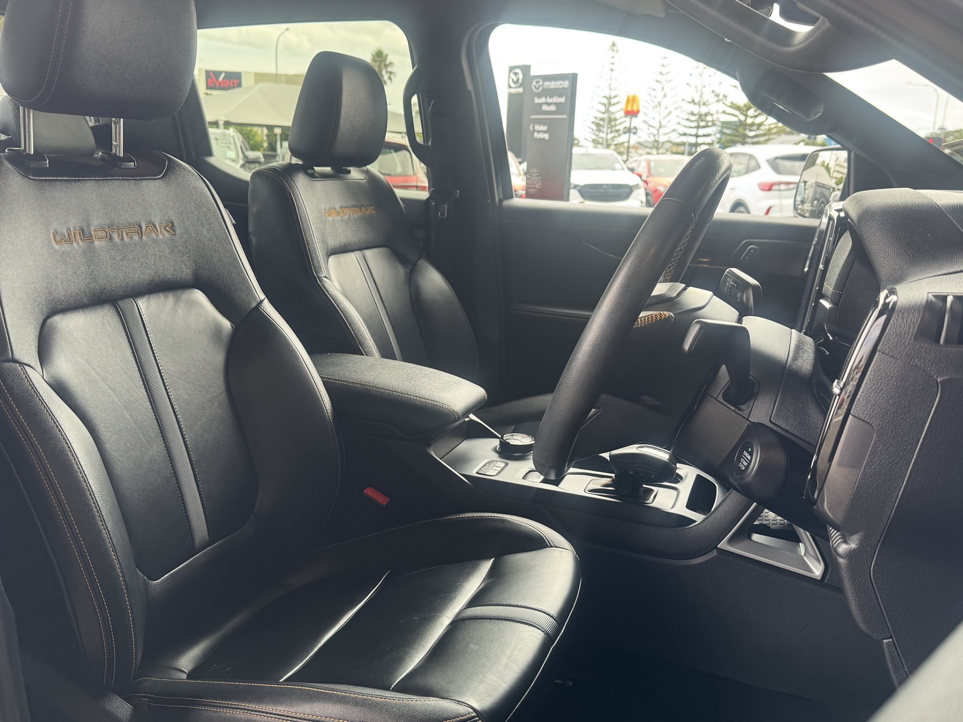 2023 Ford Ranger WILDTRAK V6 3.0D 4WD - Image 13
