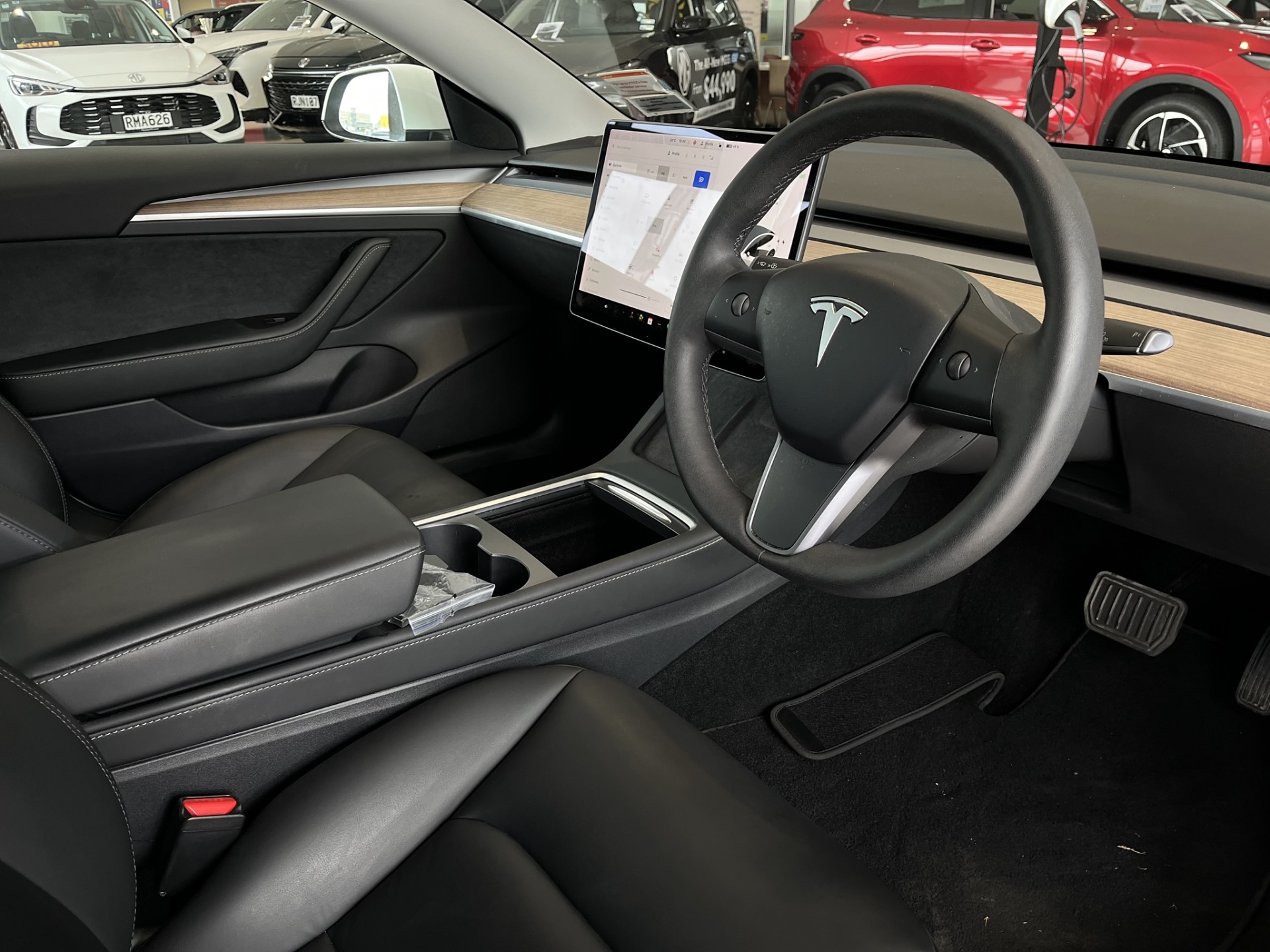 2021 Tesla Model 3 Standard Range Plus - Image 10