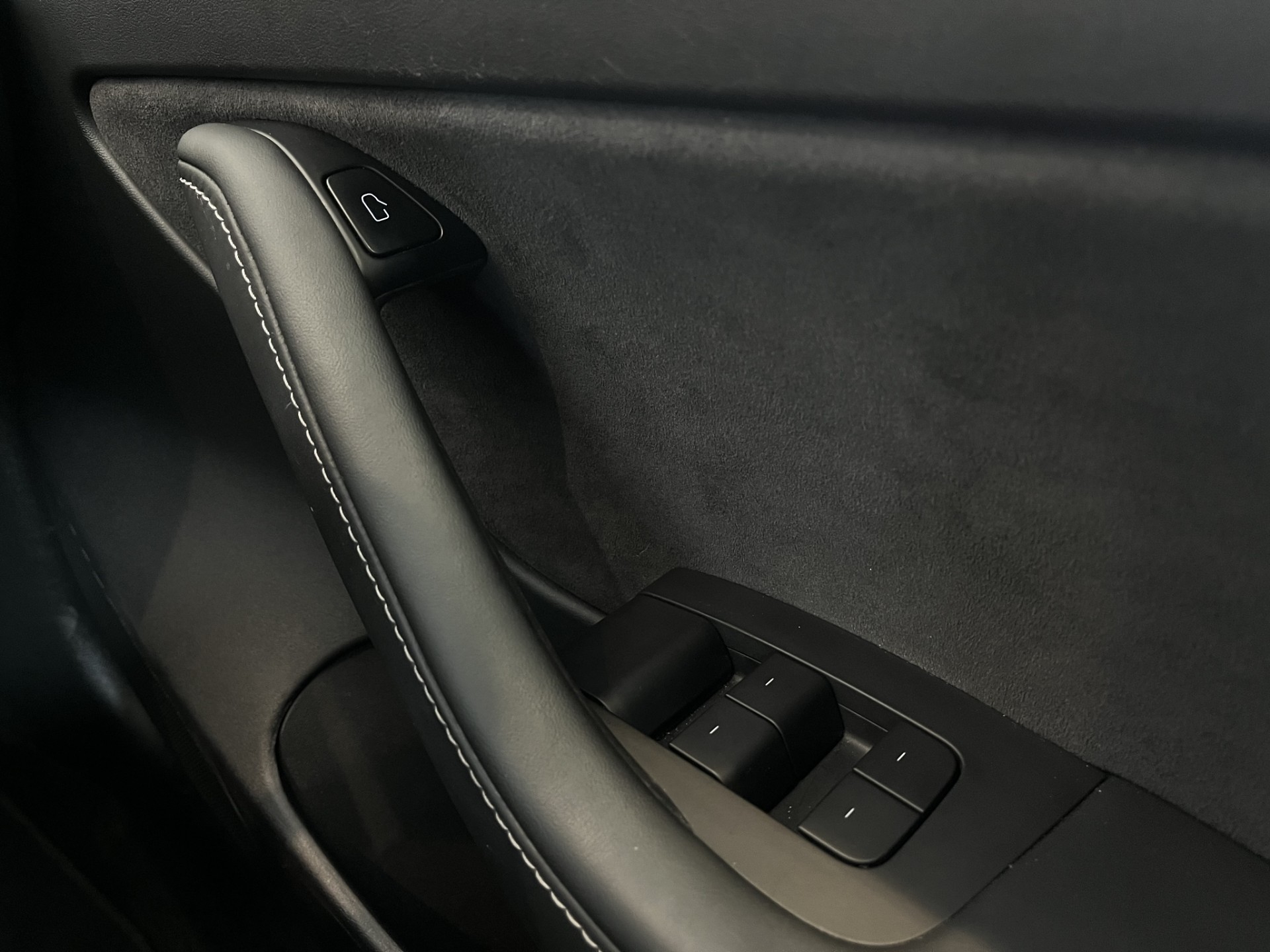 2021 Tesla Model 3 Standard Range Plus - Image 20