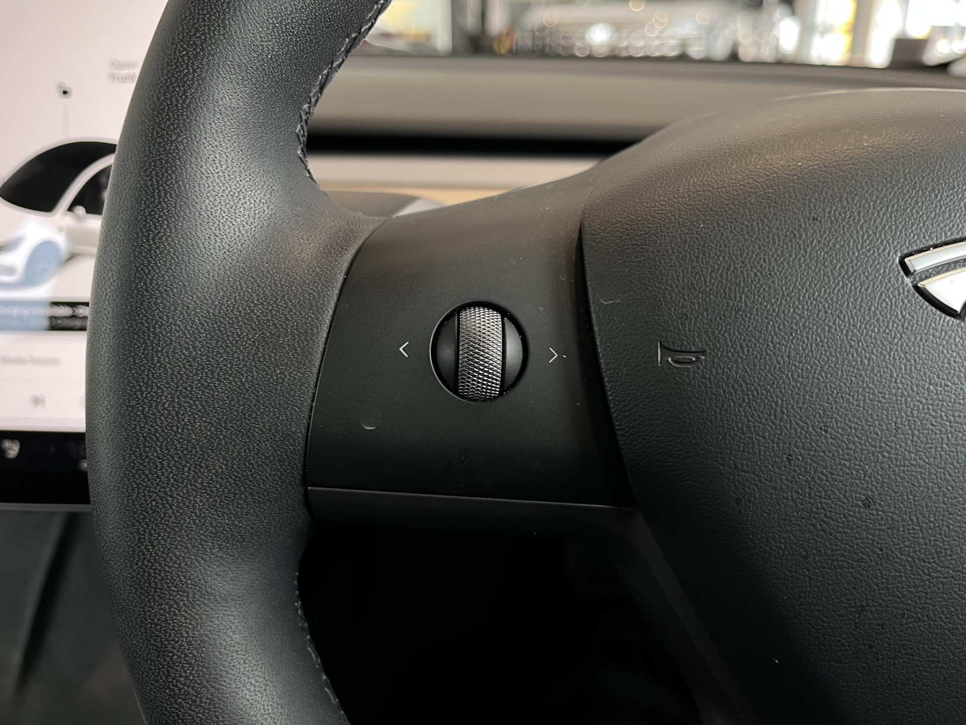 2021 Tesla Model 3 Standard Range Plus - Image 15